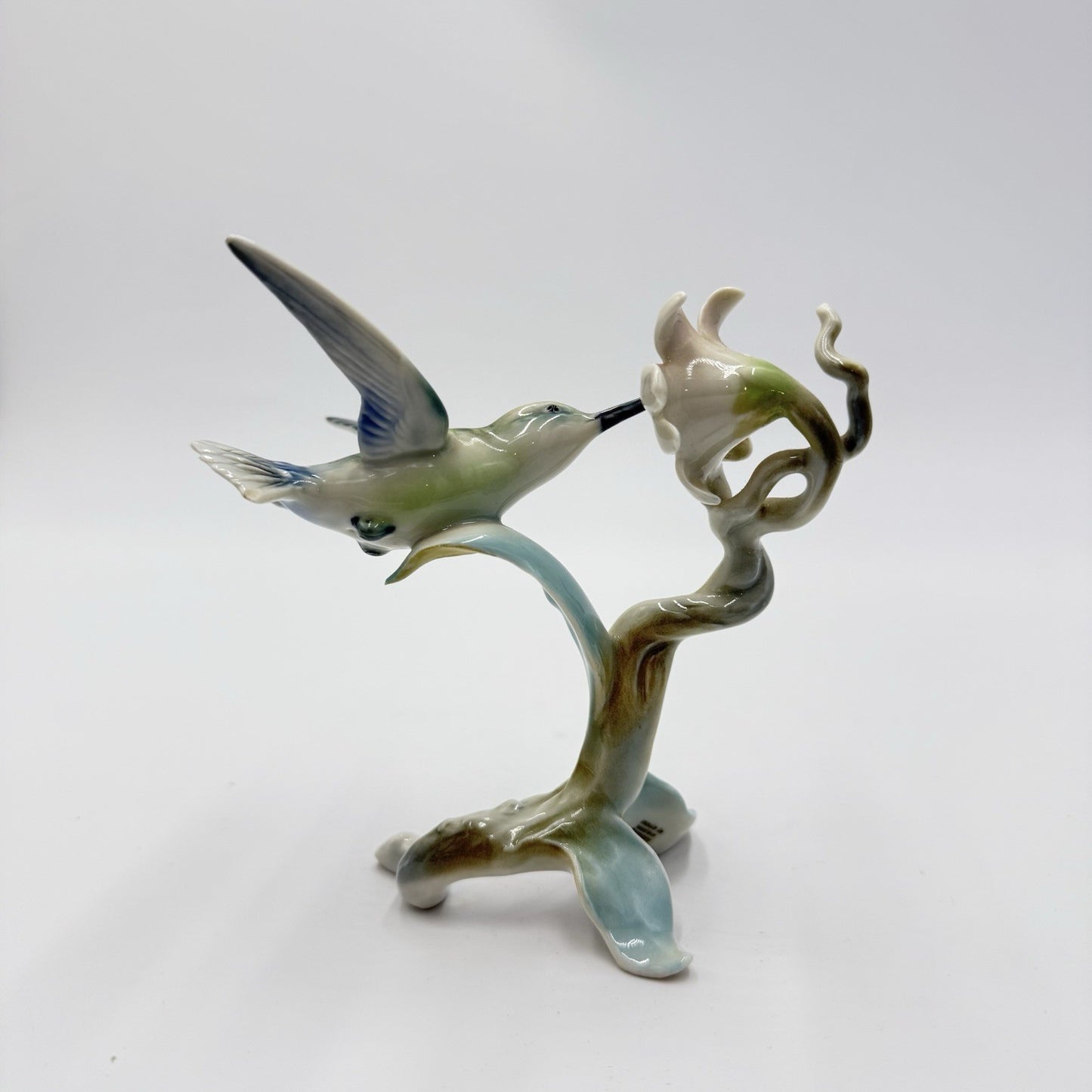 Antique Alka Kaiser Bochmann Hummingbird at Flower Blossom Glossy Figurine 323