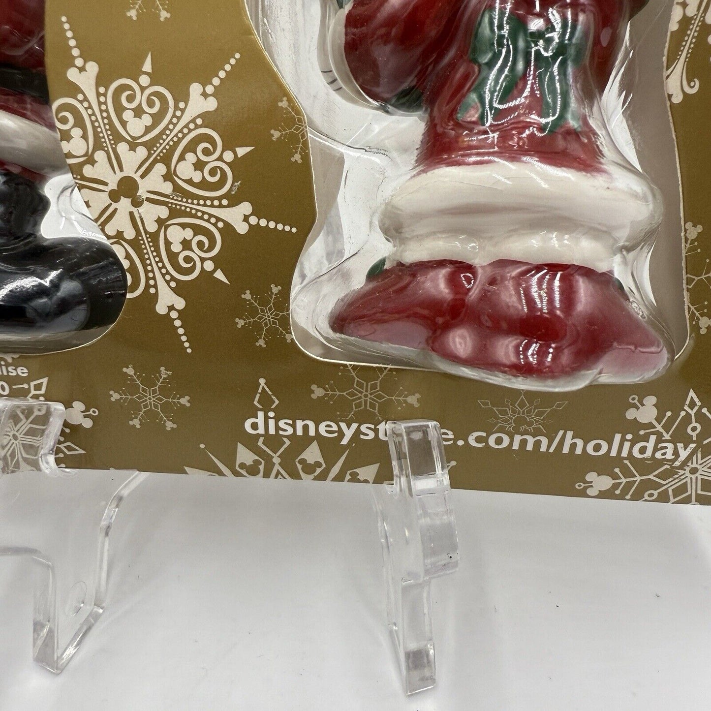 Disney Ceramic Mickey  & Minnie Mouse Christmas Salt And Pepper Shakers New