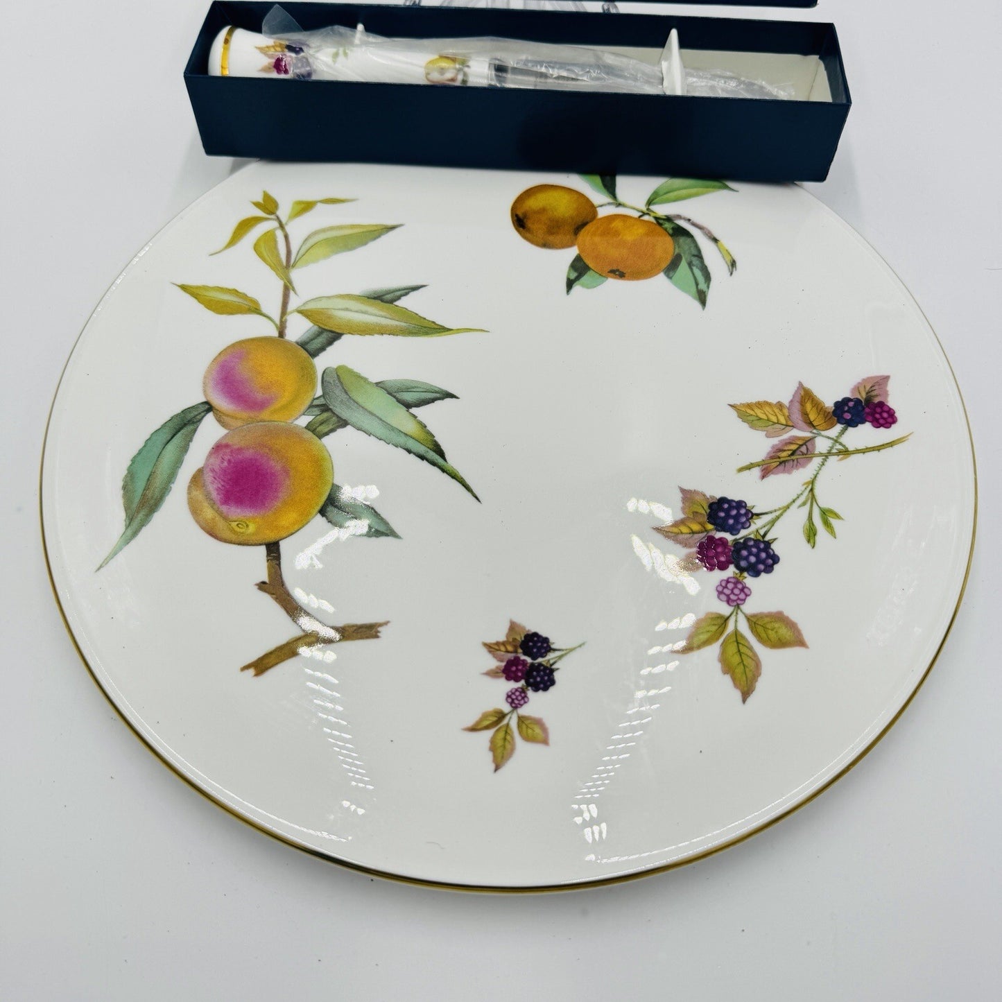 Royal Worcester Arden Fruit Porcelain cake plate & matching Cheese knife 1974