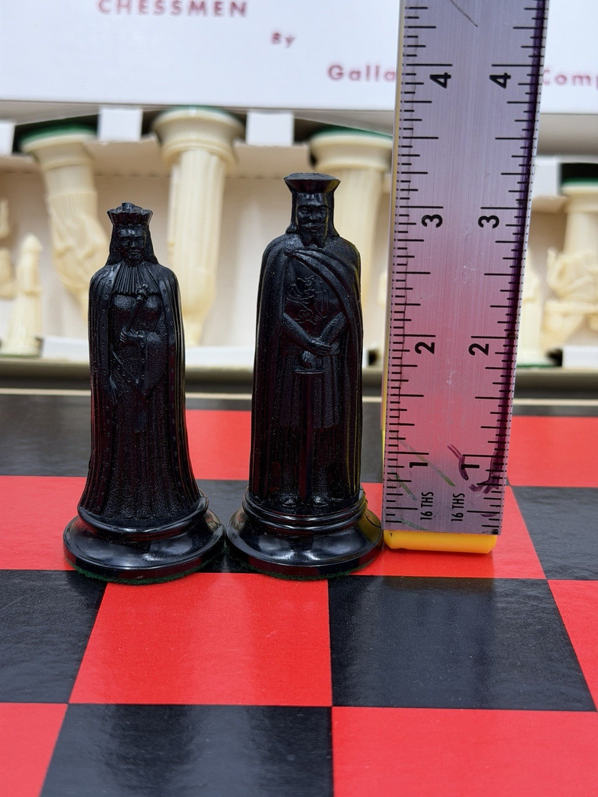 Vintage Florentine chessmen By Gallant Knight Chessmen Of Champions Game USA