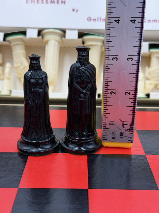 Vintage Florentine chessmen By Gallant Knight Chessmen Of Champions Game USA