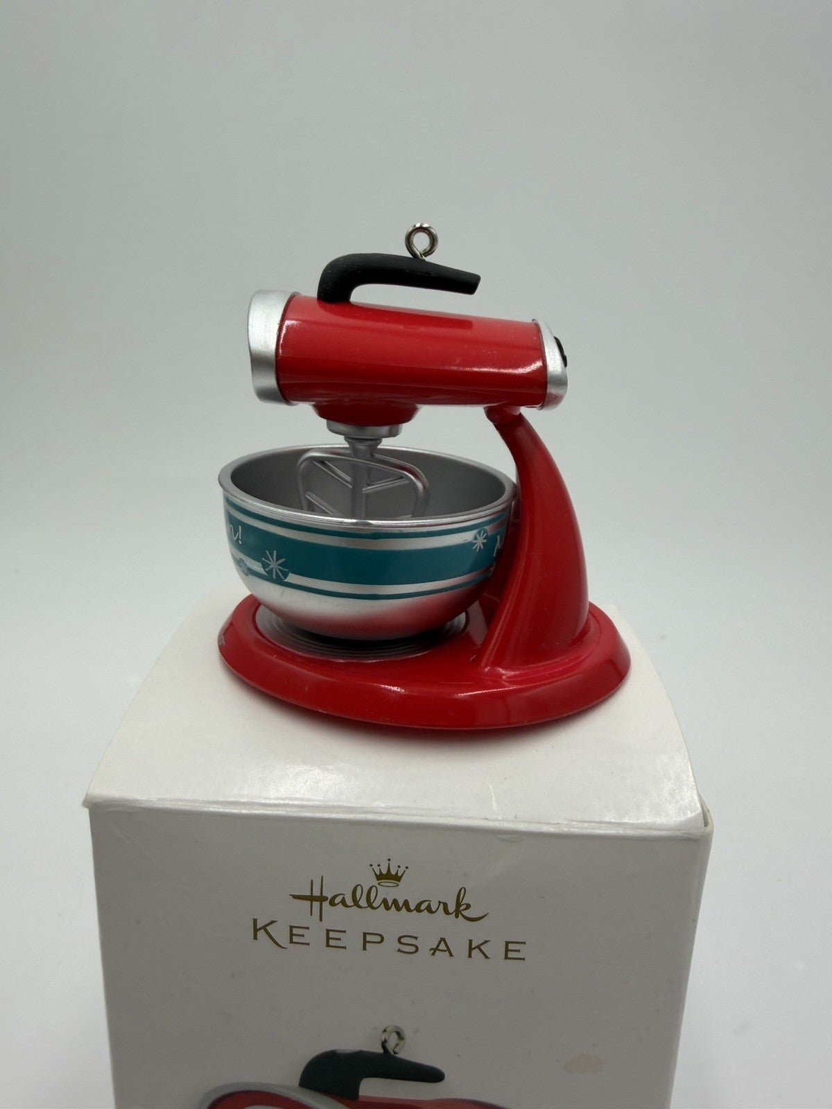 Hallmark Keepsake Christmas Ornament Merry Mixer 2010 Artist Nello Williams Vtg