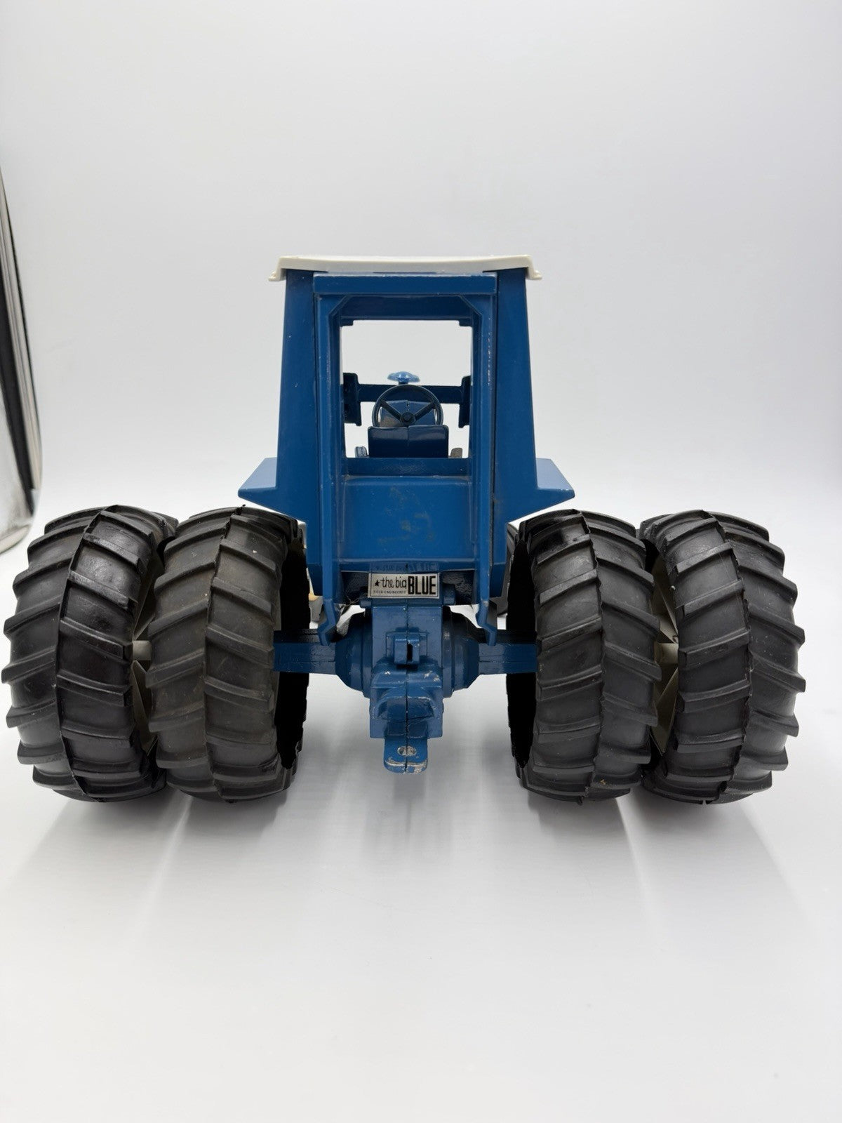 Ertl Ford 9600 Wide Front Duals Cab Die Cast 1:12 Blue Toy Tractor Diecast Vtg