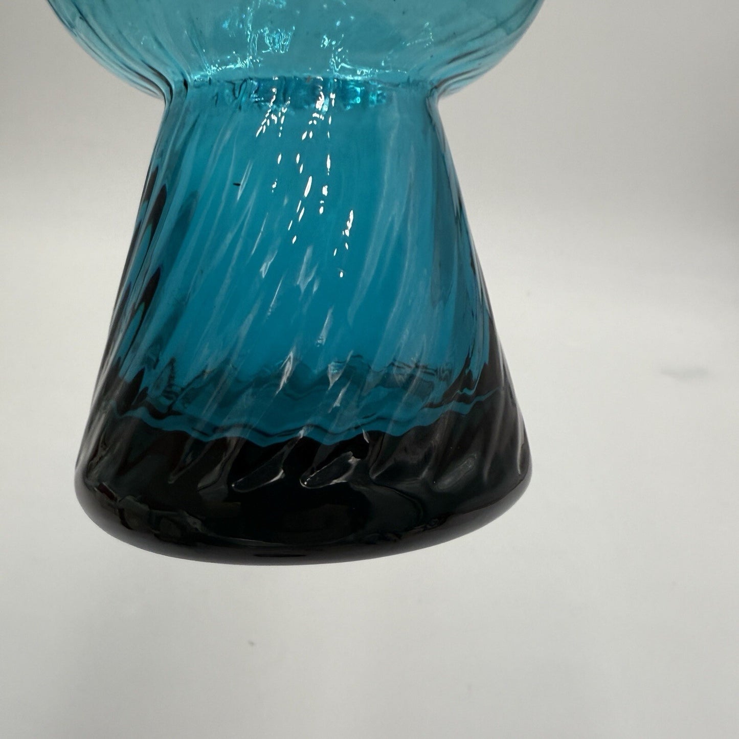 MCM Empoli Italian Handblown Art Glass Swirl Optic Teal Pedestal Vase 8.5in