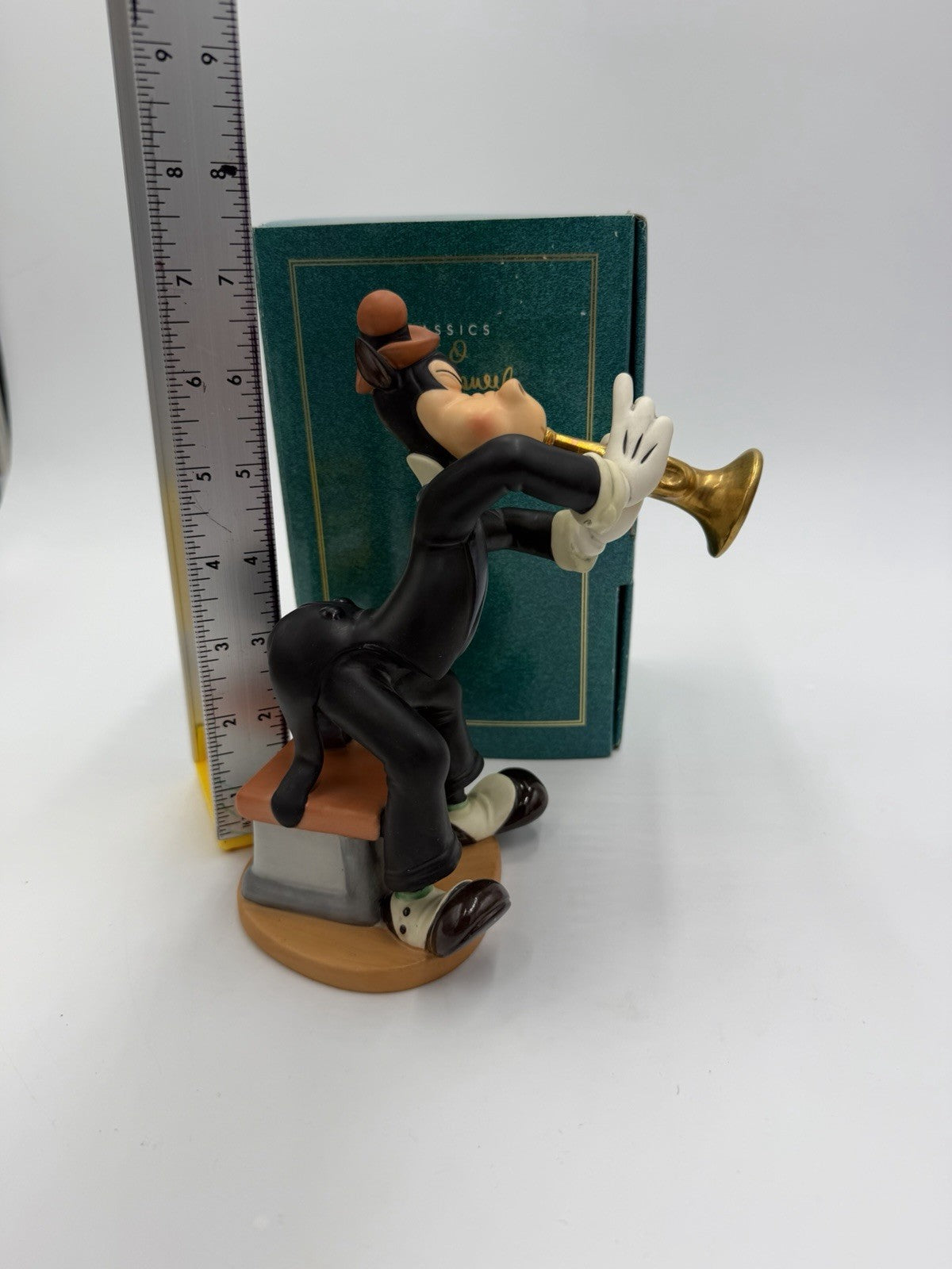 Walt Disney Classics Collection WDCC Horace's High Notes Symphony Hour Figurine