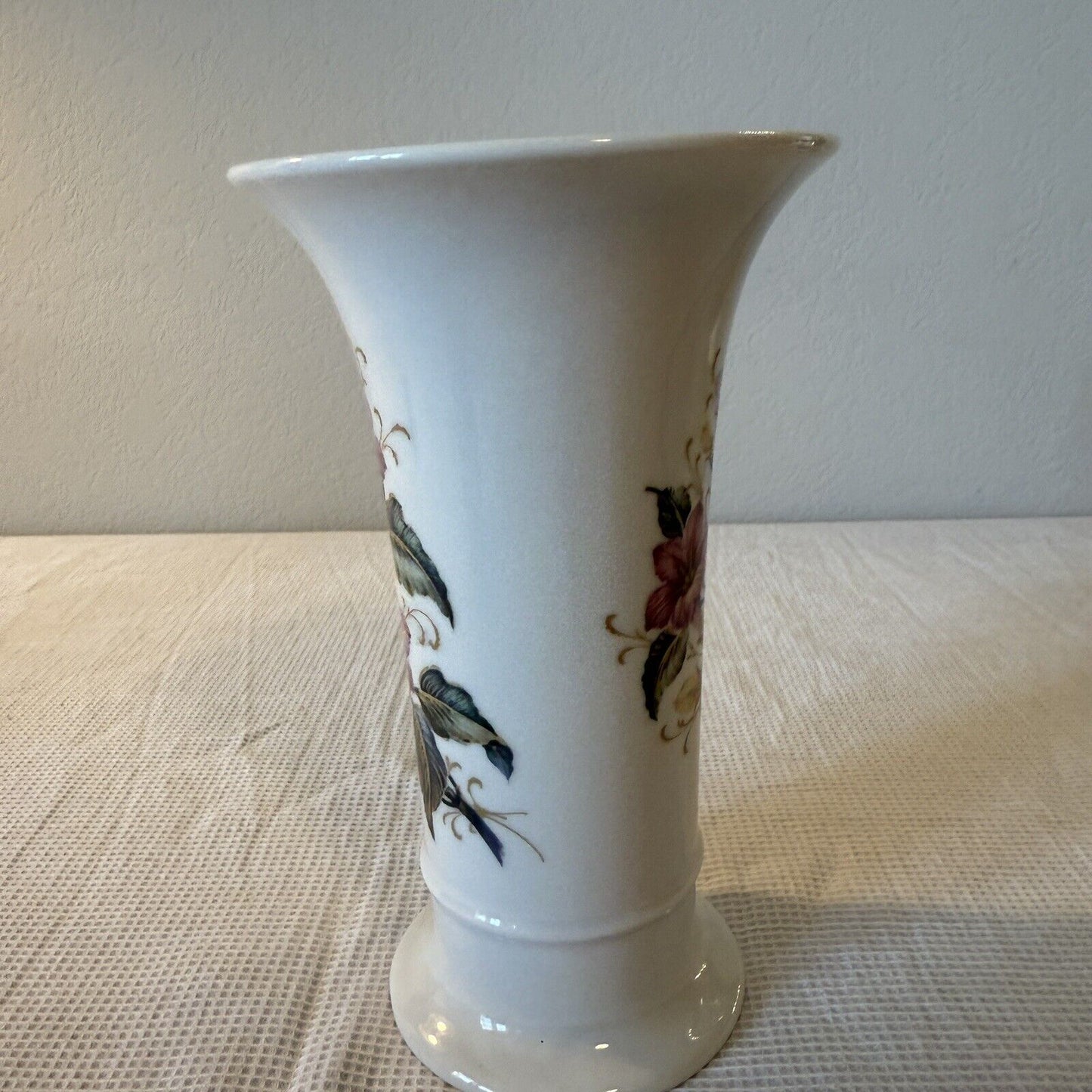 Vintage Kaiser West Germany Floral Vase Lily Pink Flowers Liliane 8in Large