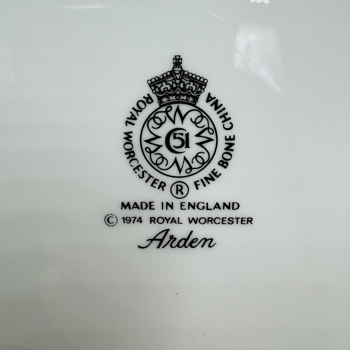 Royal Worcester Arden Fruit Porcelain cake plate & matching Cheese knife 1974