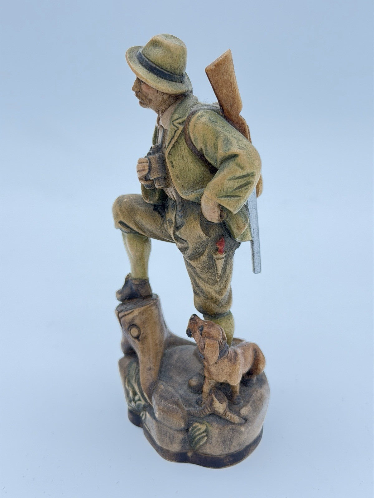 Vintage Folk Art Dolfi Italy Hand Carved Wood Figurine YAEGER DOLD 5”H