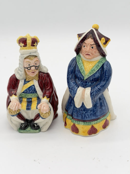 Beswick England Porcelain Alice in Wonderland King & Queen of Hearts Figurines