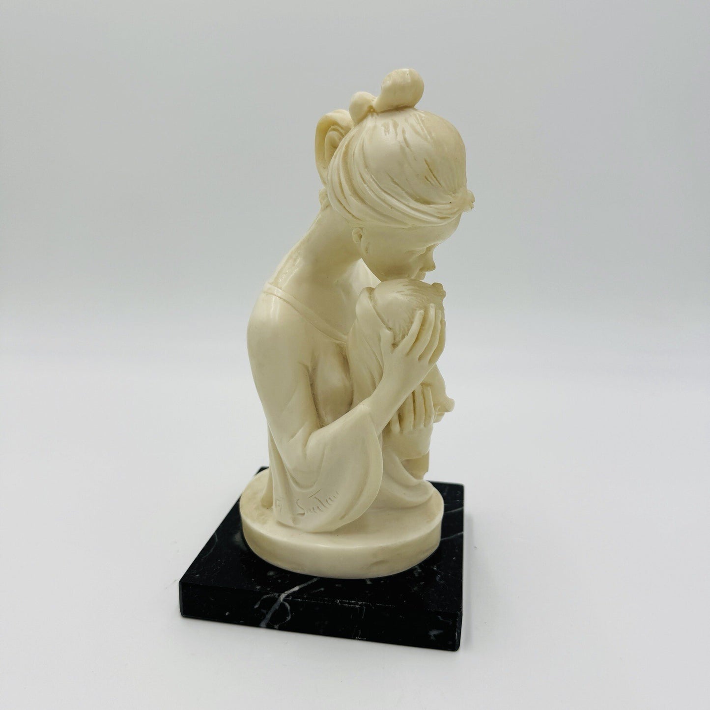 A. Santini Mother & Child Alabaster Sculpture Classic Figurine 7.5” Italy Vtg