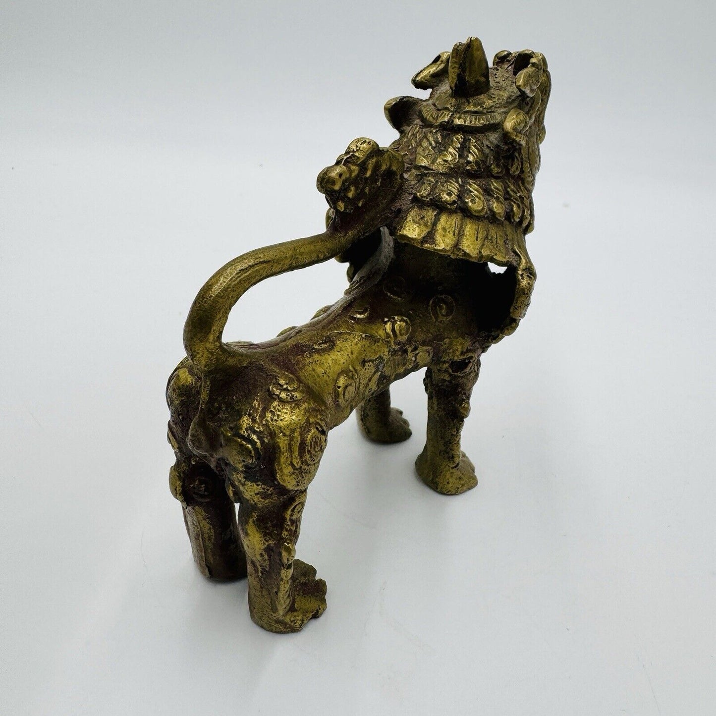 Vintage Heavy Brass Metal Foo Fu Dog Lion Chinese Statue Figurine