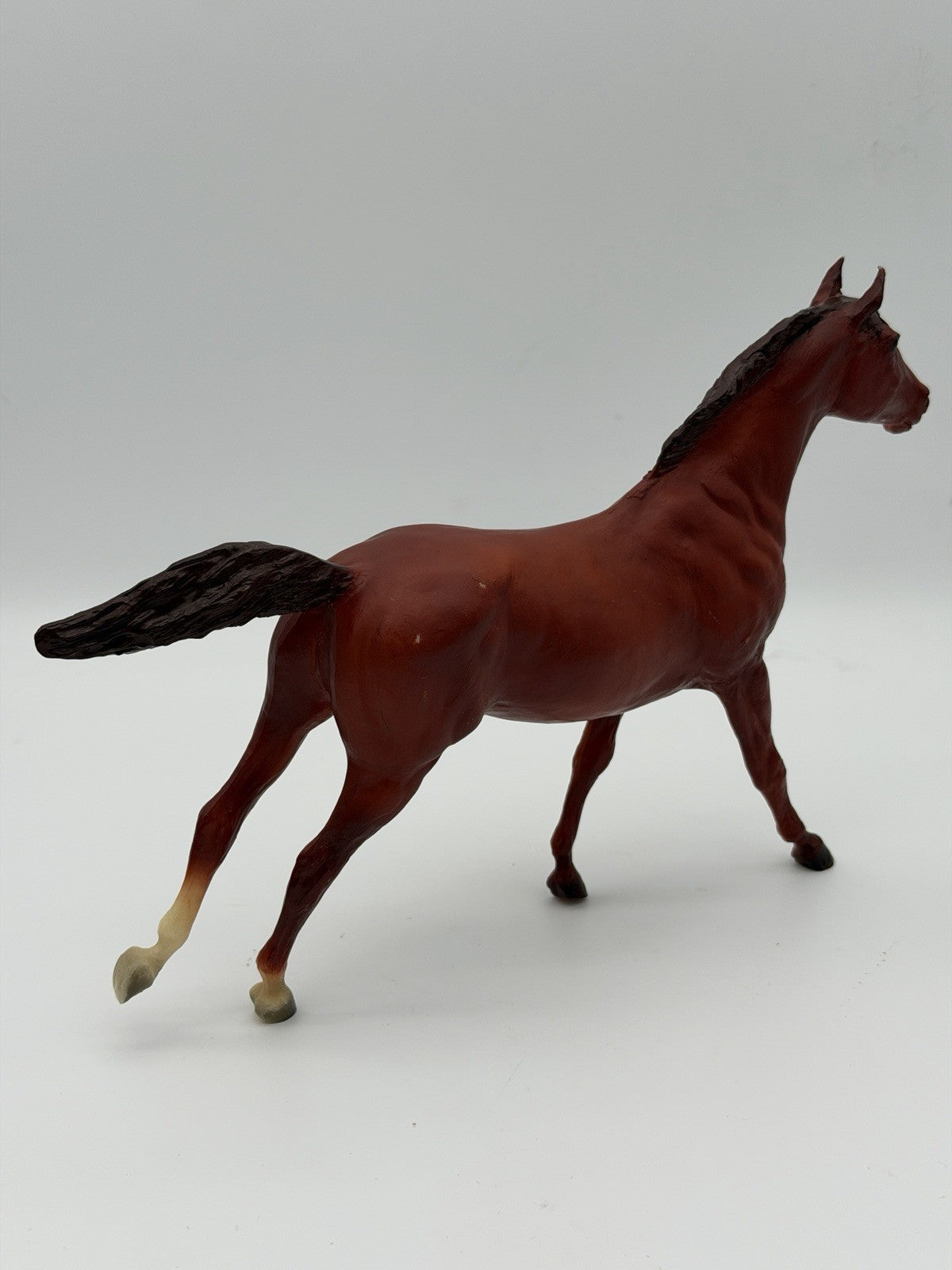 Breyer Race Horse #90 Phar Lap Champion Australian Thoroughbred Figurine
