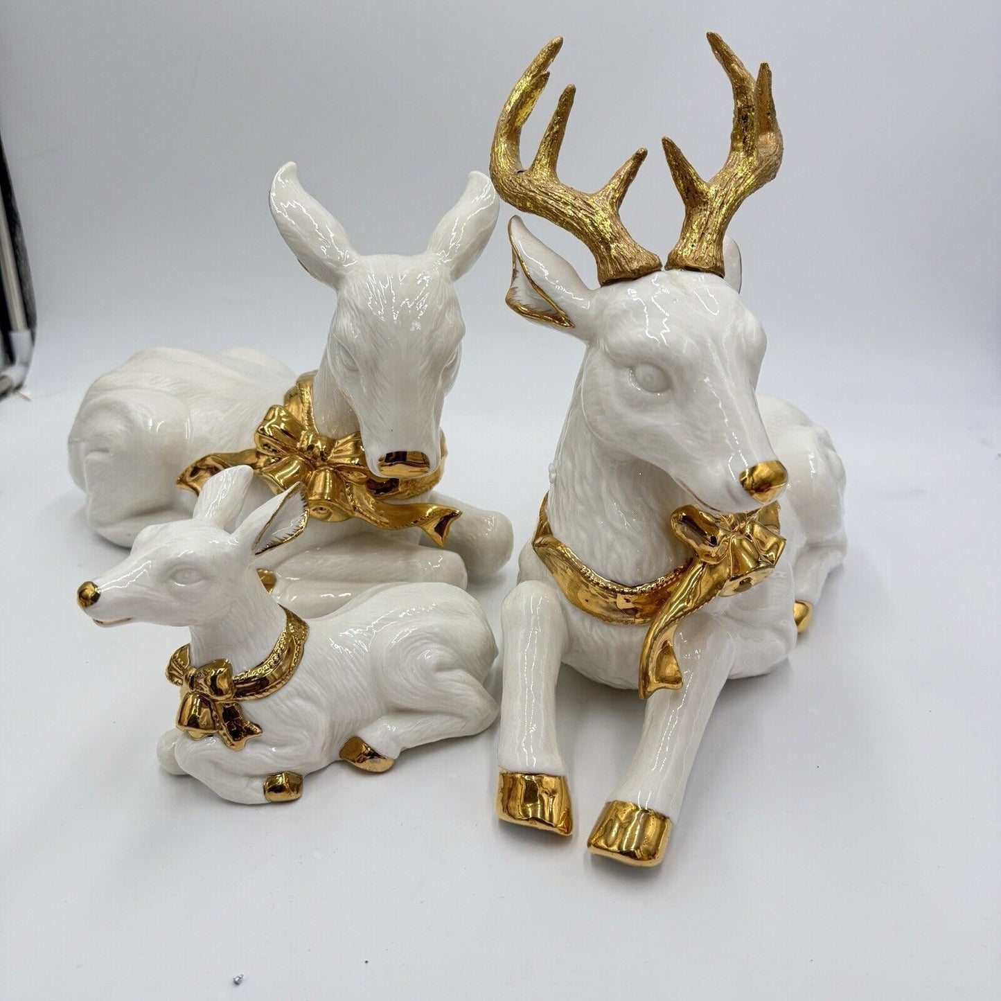 1999 Grandeur Noel 3 Piece Porcelain Deer Family Christmas Figurines #663688 Box