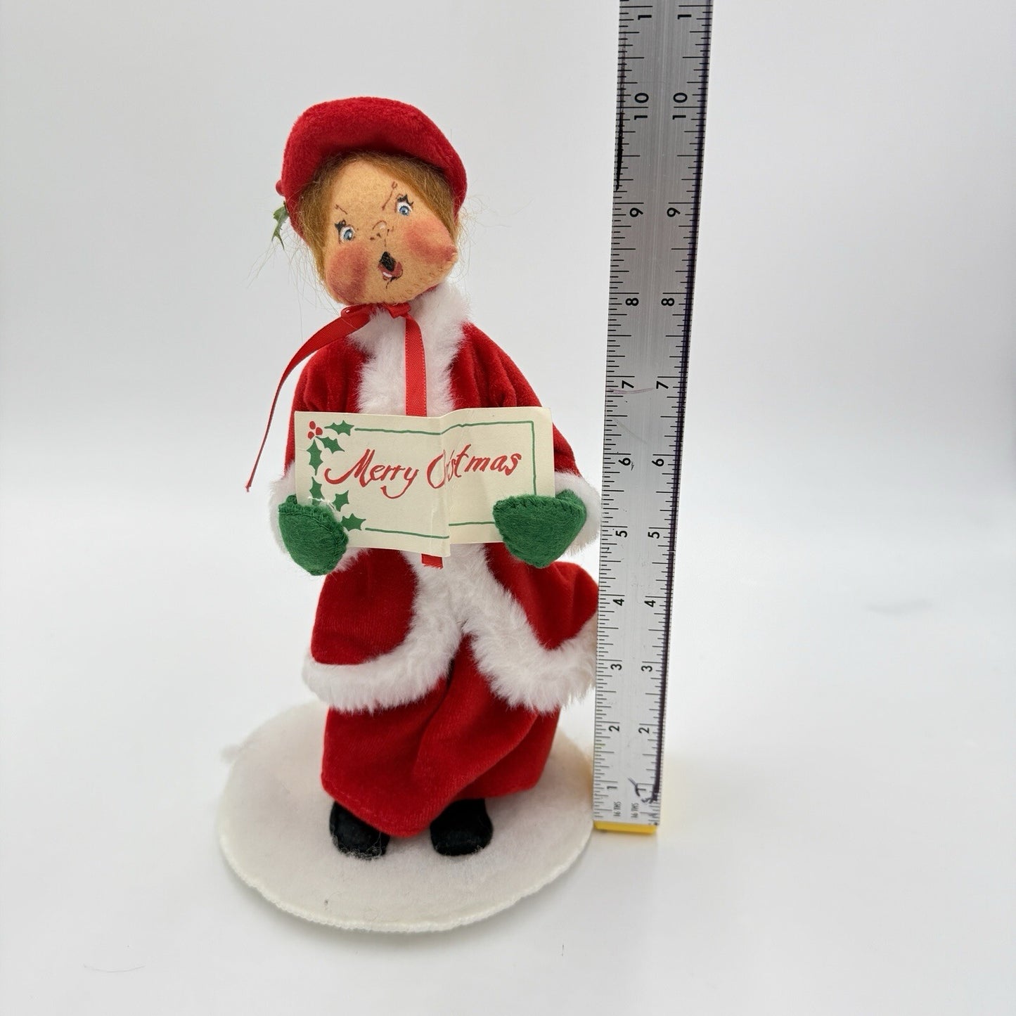 Annalee Doll Christmas Caroler Girl Vintage 1987 Rare Read Felt Fabric 10in