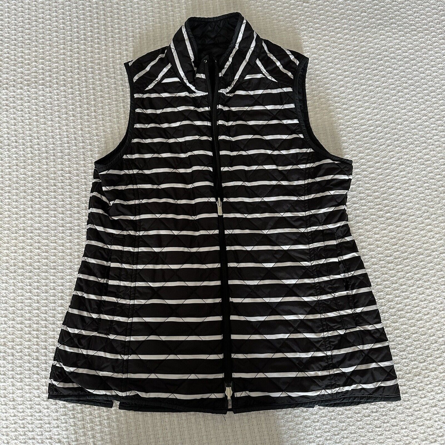 Peter Millar Women's Vest Size Medium Reversible Quilted Black White Striped