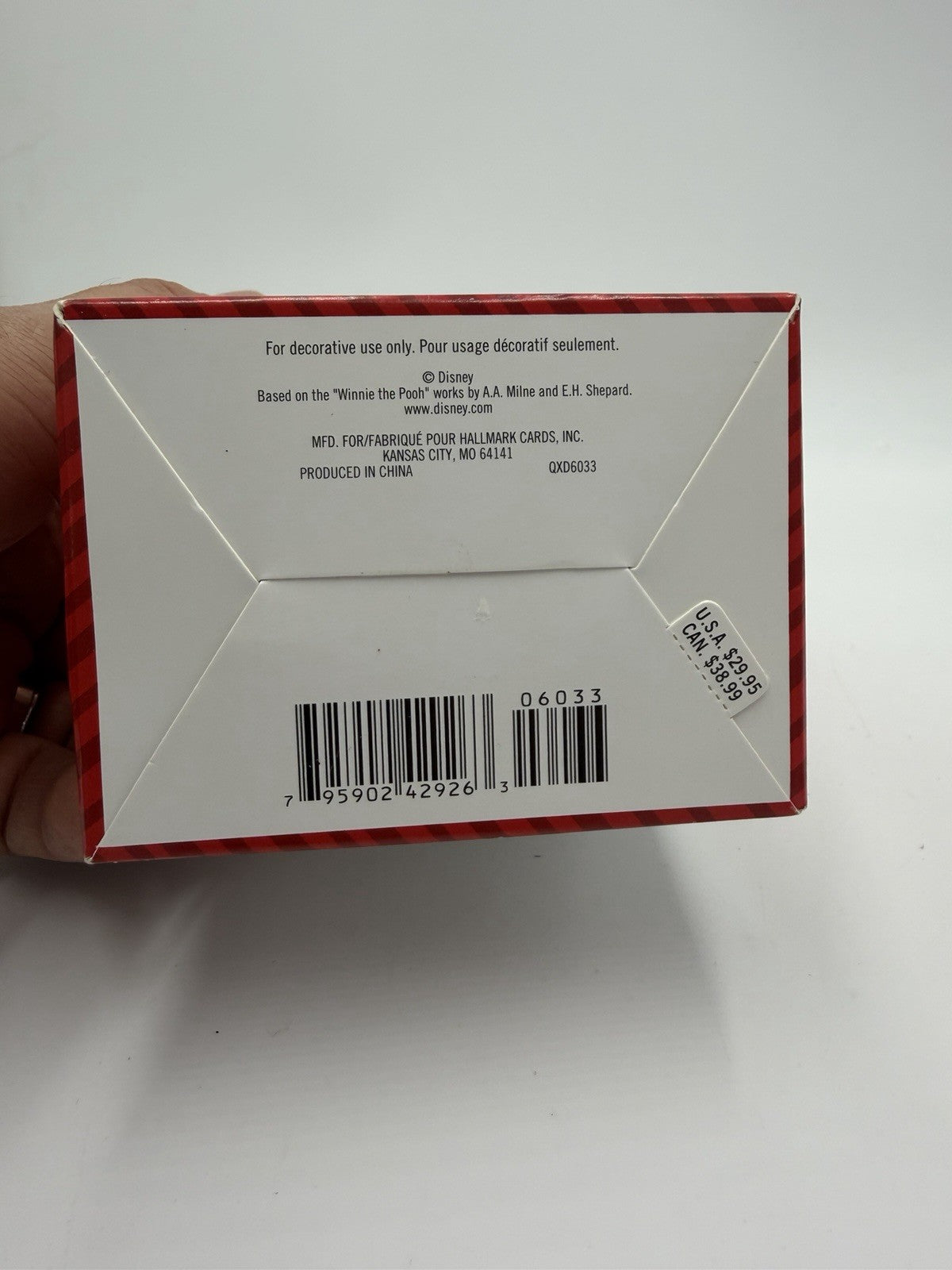 Hallmark Winnie The Pooh Magic BOUNCING ALL THE WAY Christmas Animated Ornament