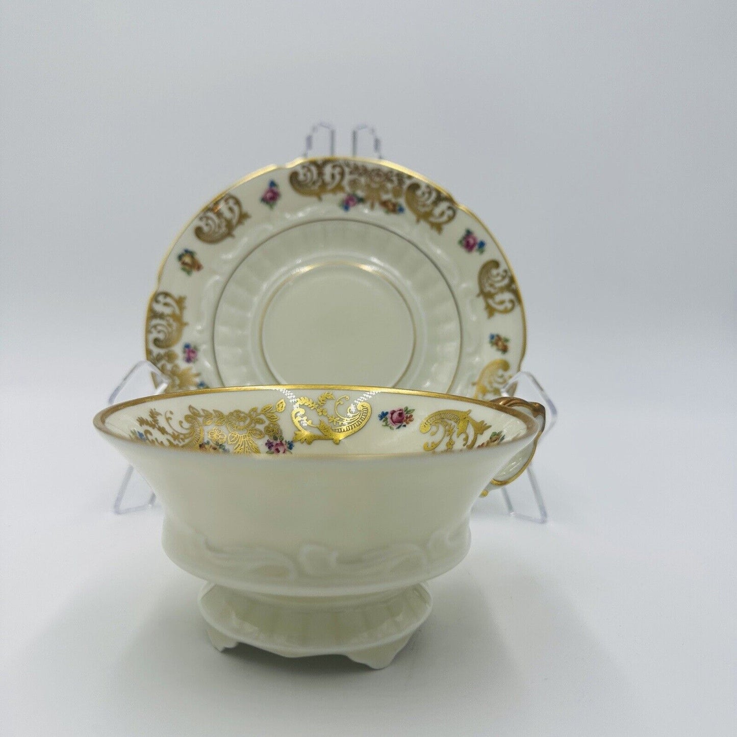 Hertel-Jacob Rehau Teacup Saucer Bavaria Porcelain 9624 Floral Gold Trim German