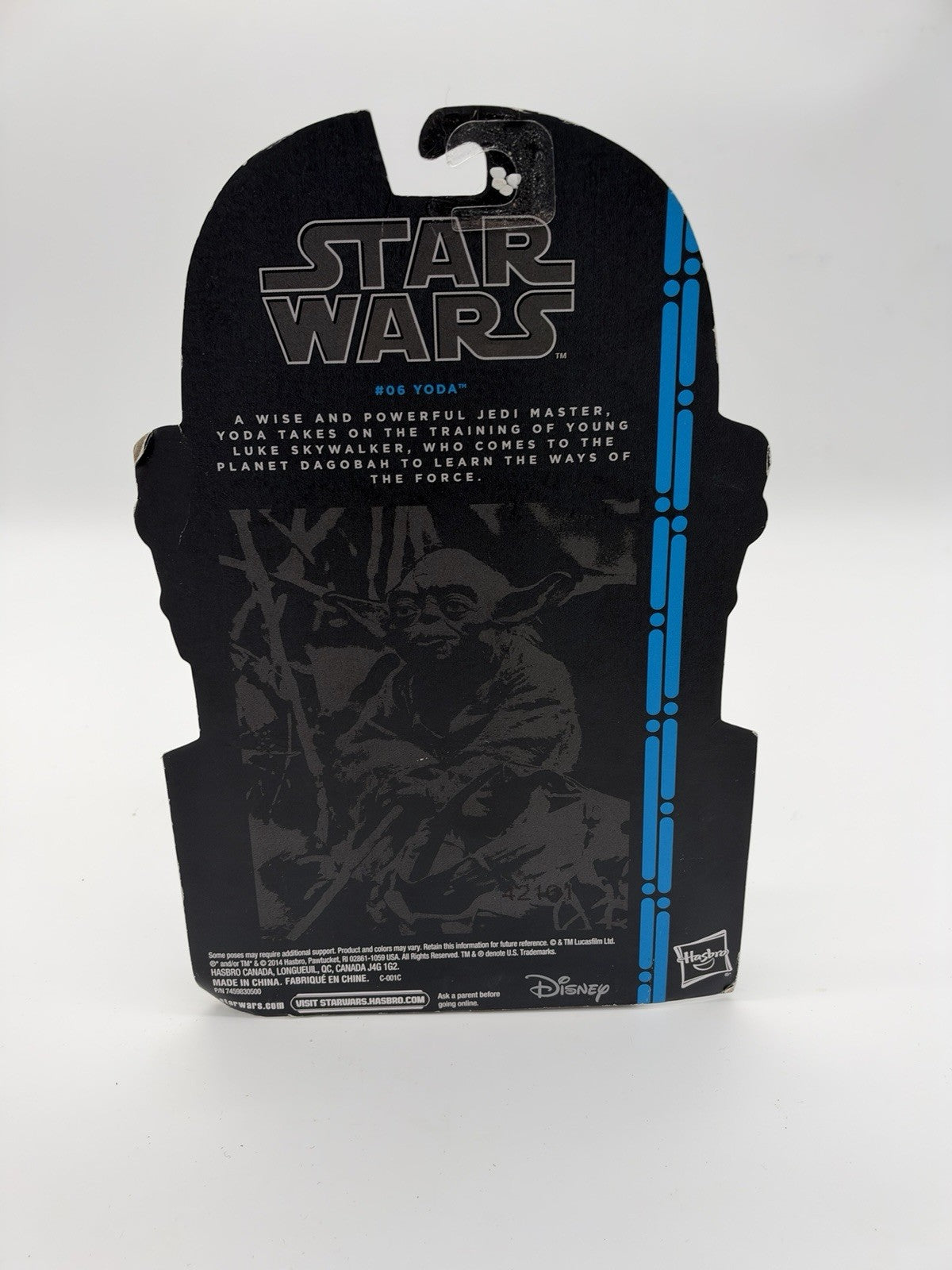 Star Wars HASBRO The Black Series Yoda #06 Action Figurine 1.5” Outfit Sealed
