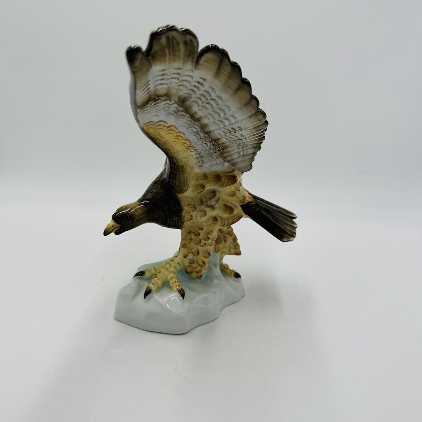 Herend Hungary Porcelain Turul Eagle on Rock Wings Spread Out Figurine 5057