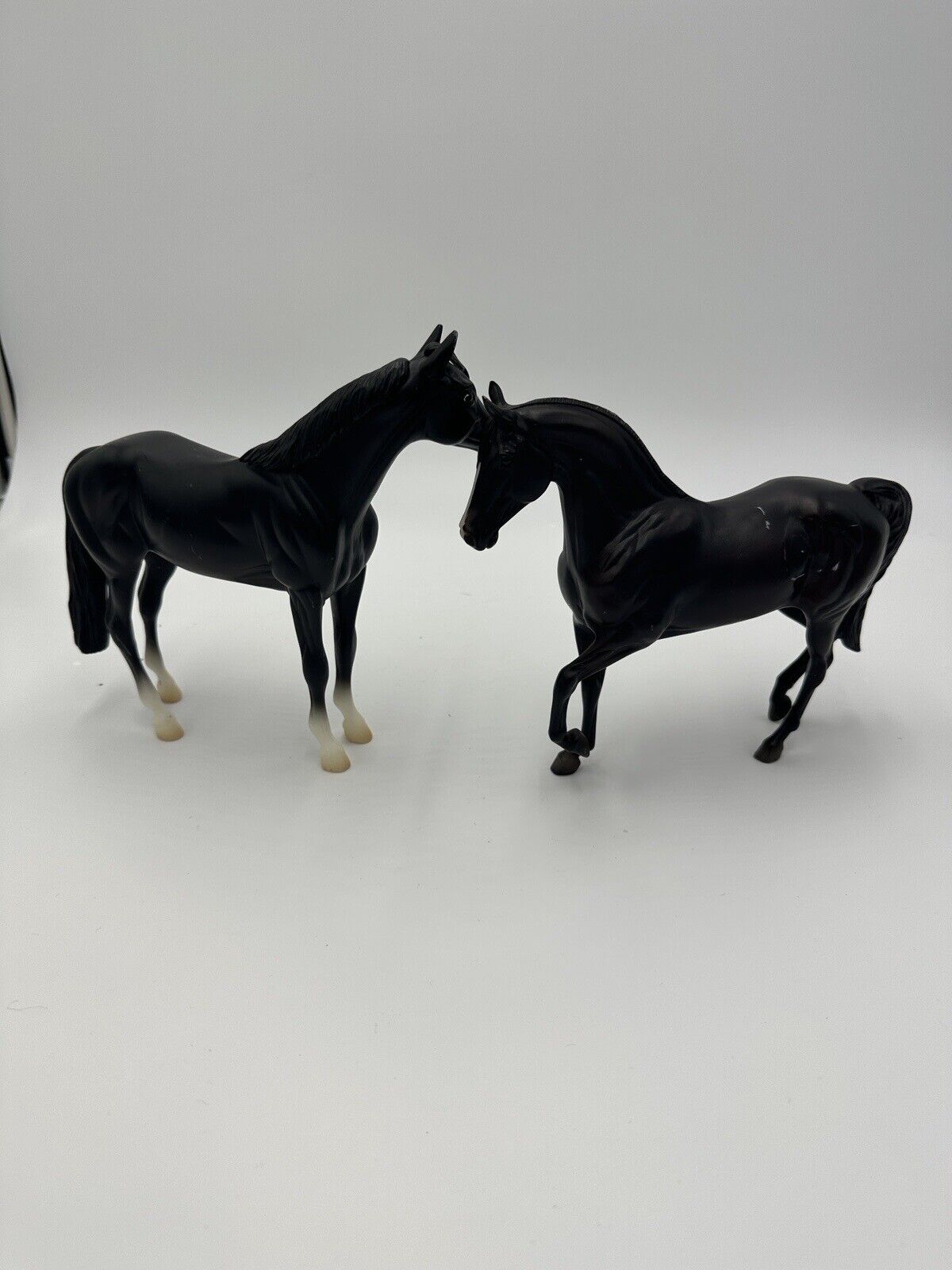 Breyer Horse Pair Raven Black Morgan And Classics Black Thoroughbred Toys