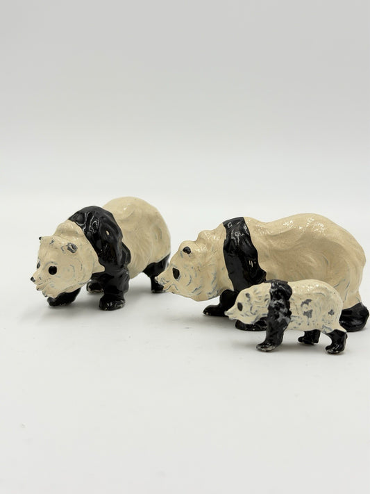 Britains Ltd Lead Metal Zoological Series No. 9011 Panda Bears England Figurines