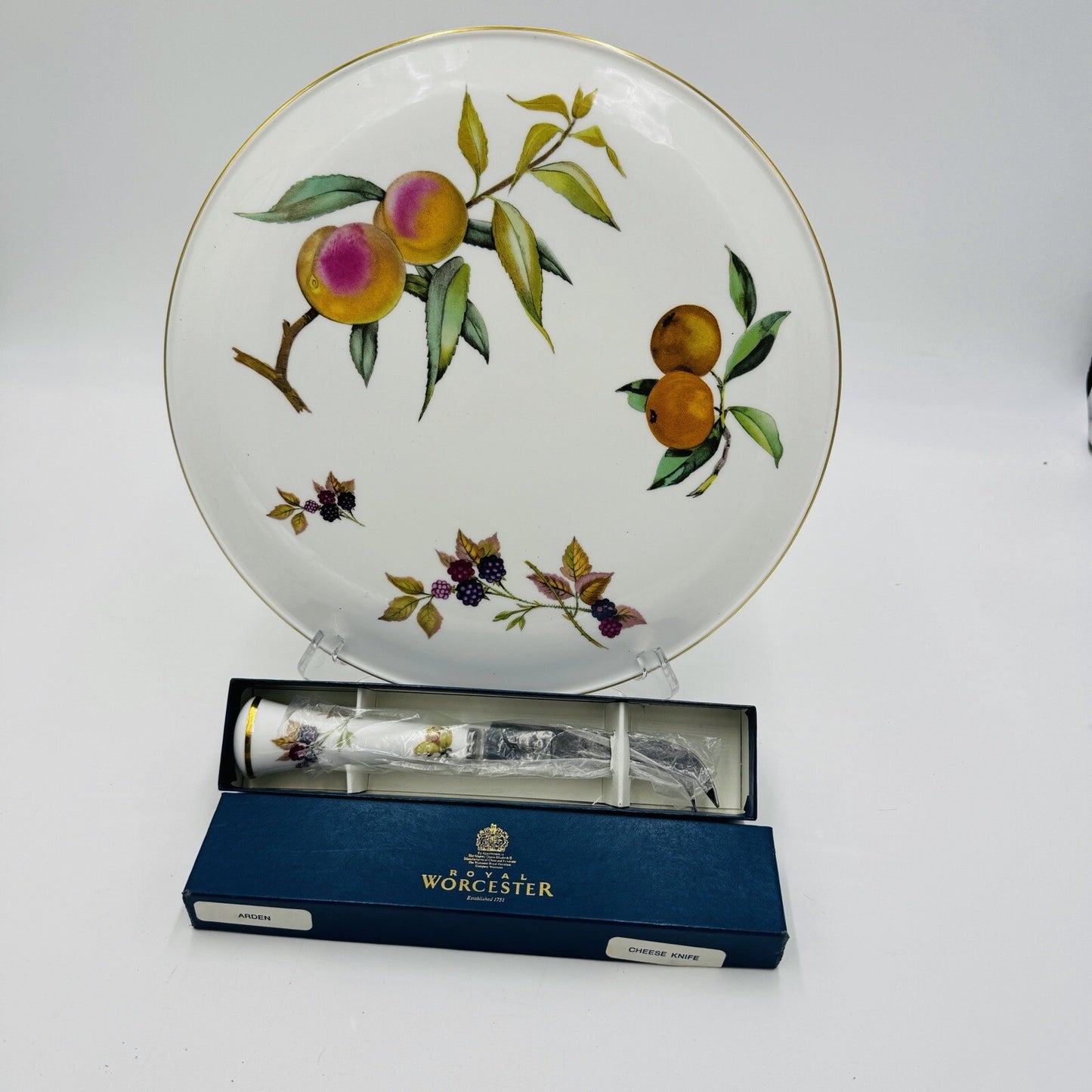 Royal Worcester Arden Fruit Porcelain cake plate & matching Cheese knife 1974