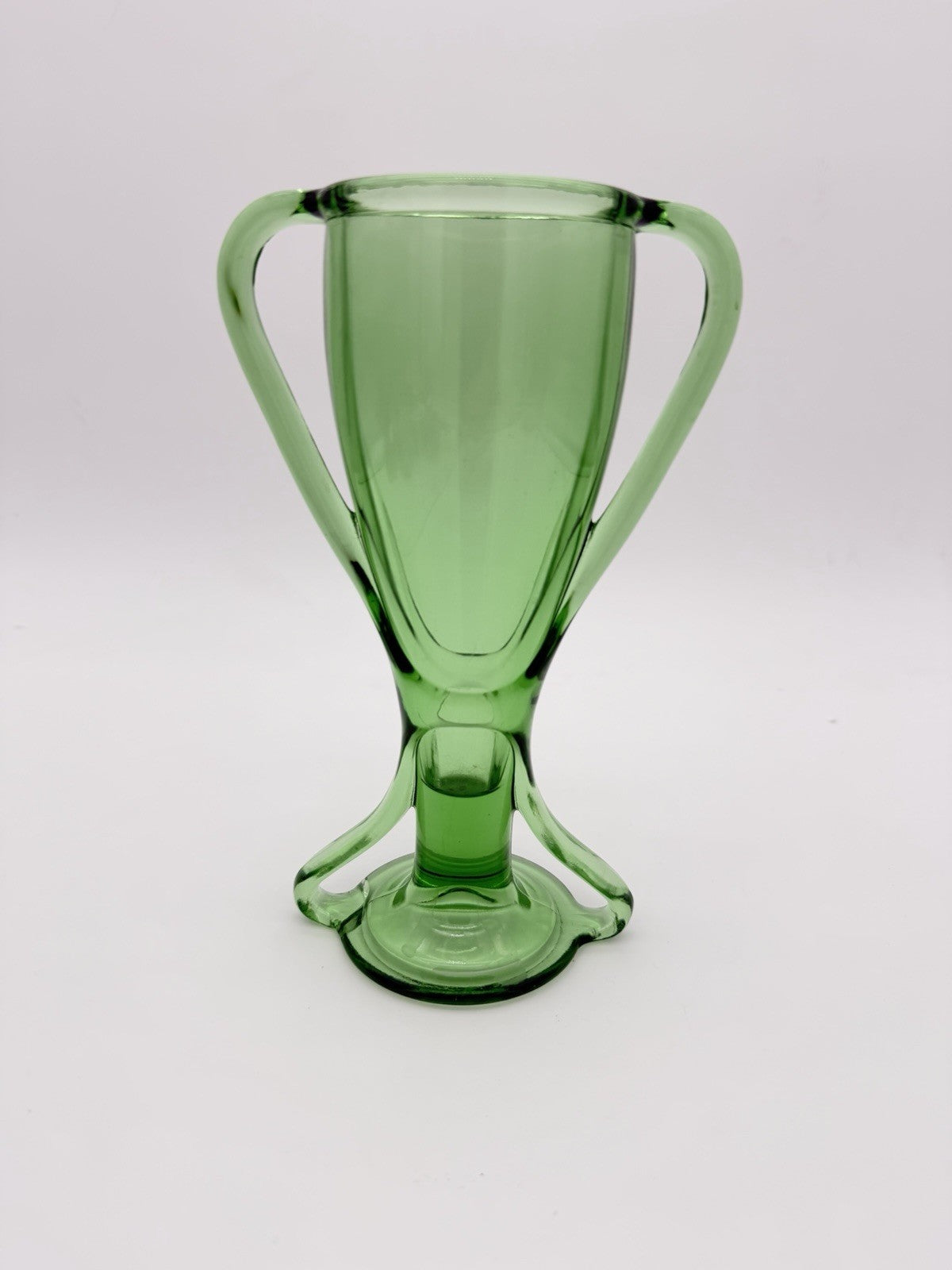 Fostoria Art Glass TUT Green Uranium Trophy Double Handle Flower VASE 8” Flawed)
