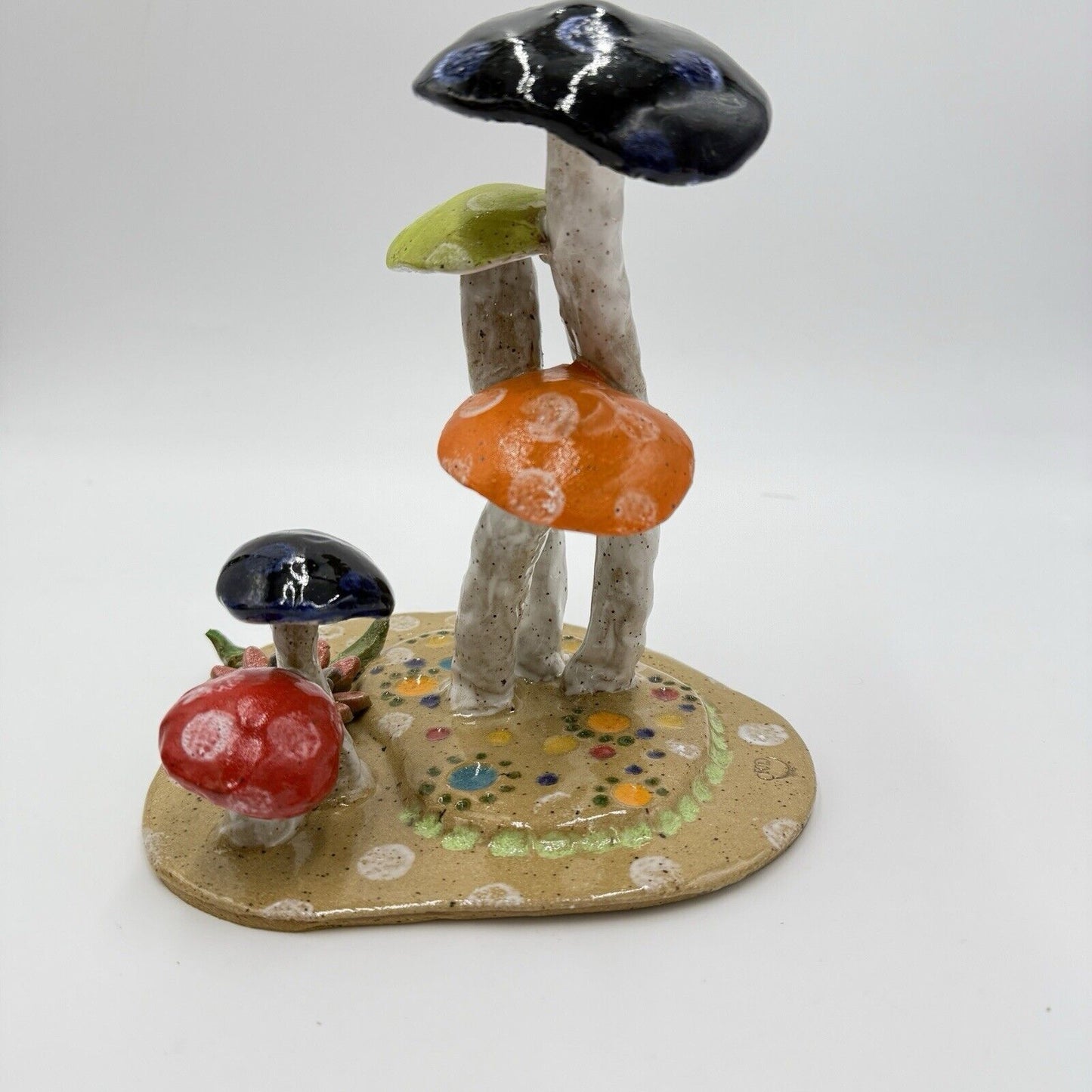 KD Signed Art Pottery Mushrooms Sculpture Studio Crafted Vintage Ceramic Painted