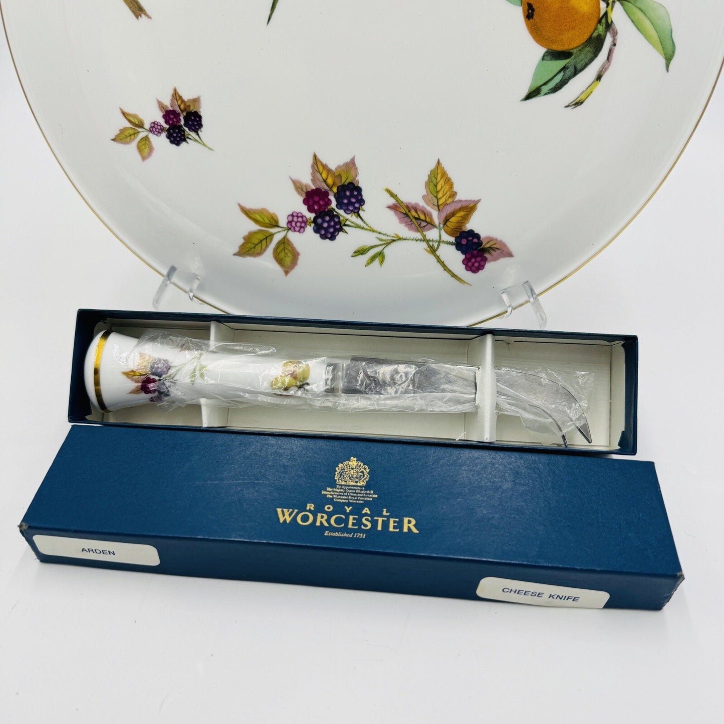 Royal Worcester Arden Fruit Porcelain cake plate & matching Cheese knife 1974