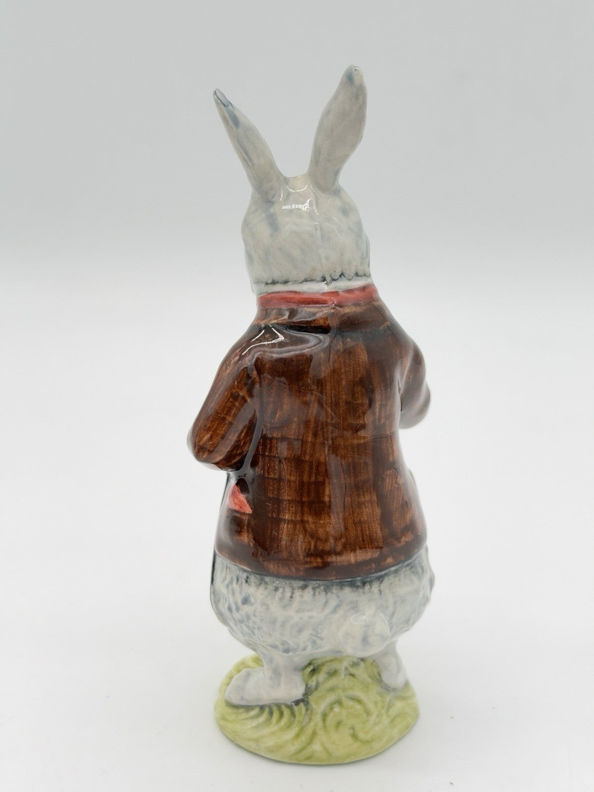 Beswick England Porcelain White Rabbit Alice in Wonderland Series 1974 Figurine