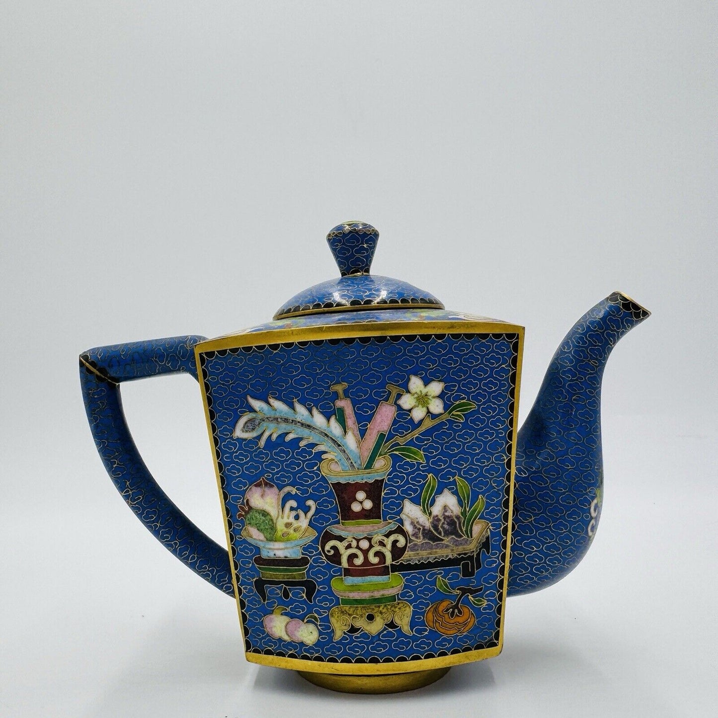 Antique cloisonne enamel teapot 19th C. Qing dynasty Brass Lidded W:7-1/2" H:6"