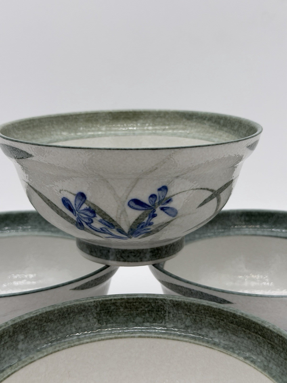 Mino Ware Japan Donburi Rice Bowls Porcelain Painted Floral 4 PCs
