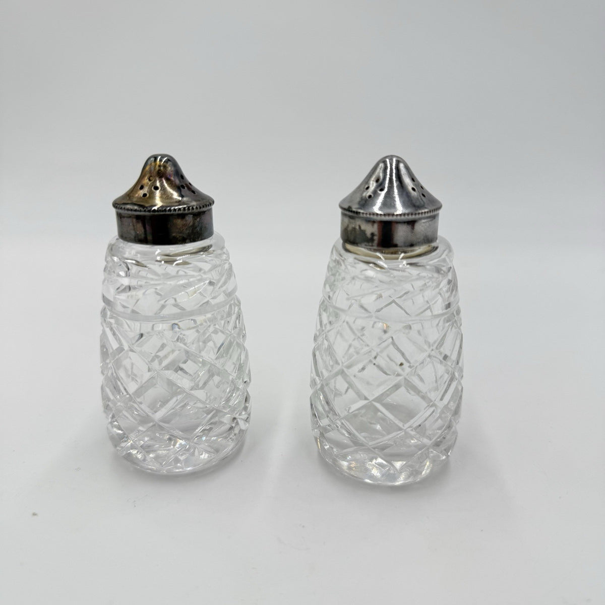 Waterford Crystal Salt/ Pepper Shakers Glandore Pattern Set 2 Epns Silver Tops