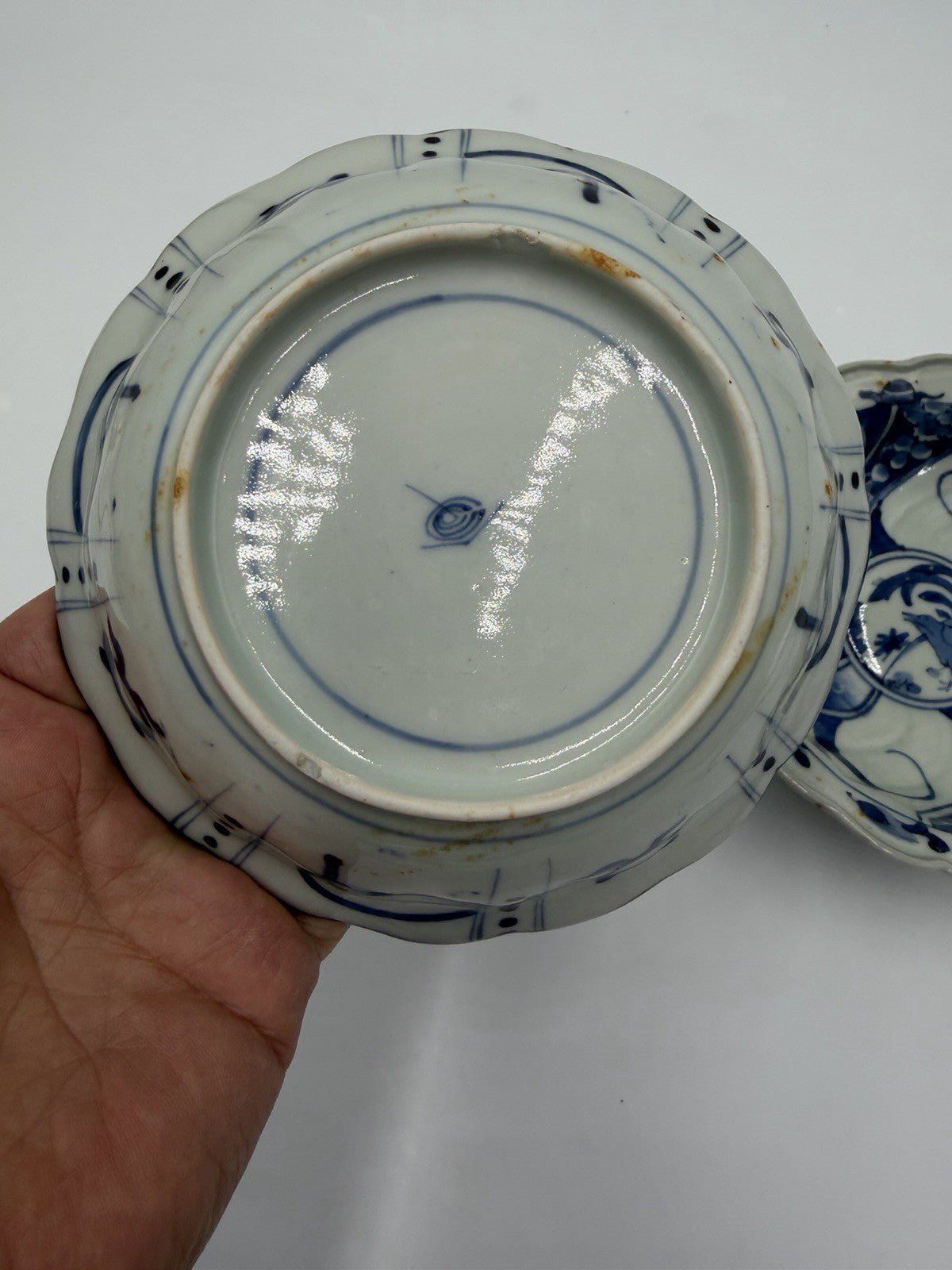 Antique lobed Japanese Imari Arita bowl 1760-90 handpainted #5040A