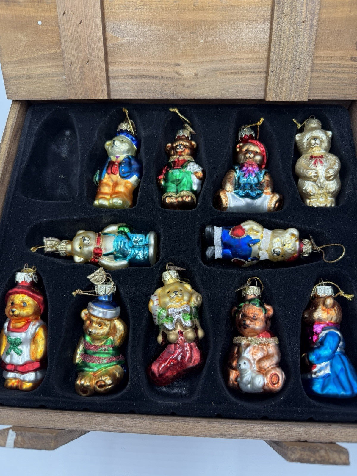 Vtg Thomas Pacconi Classics 2002 Teddy Bear Christmas Ornament Set 11 Wood Crate