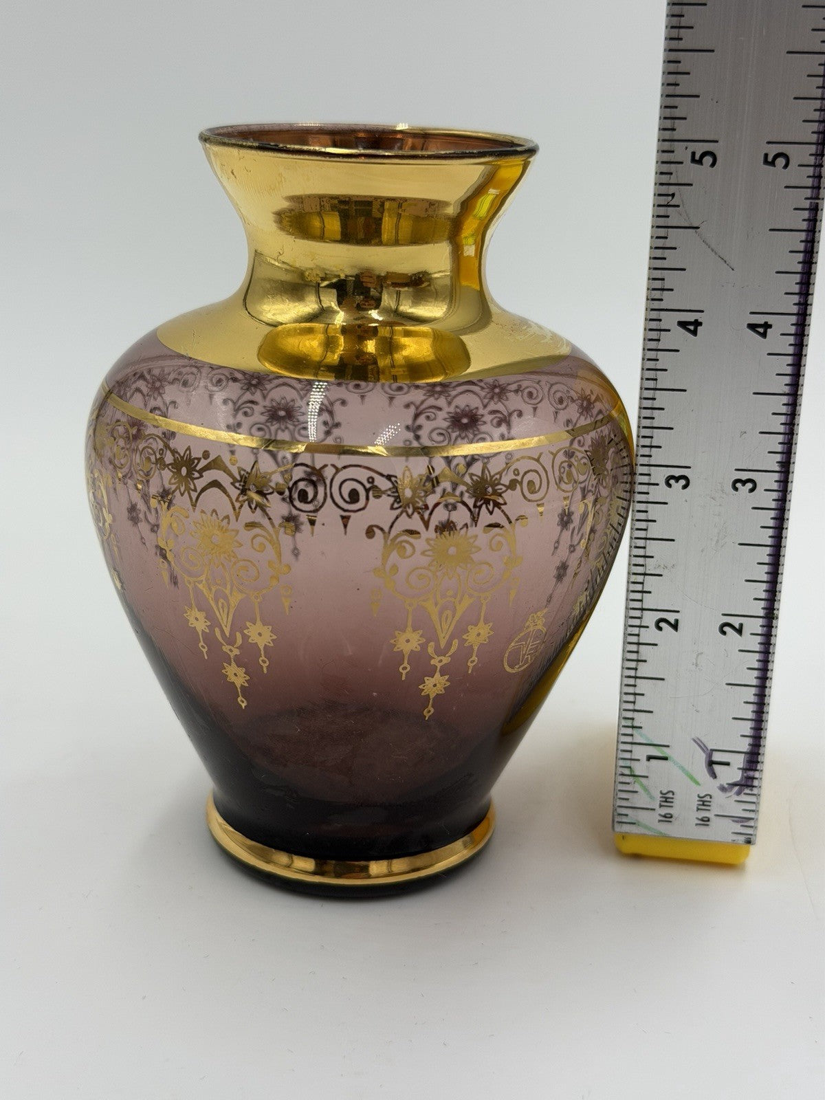 Ferro & Lazzarini Murano Italy Art Glass  Purple Amethyst 22K Gold Inlay 5”H