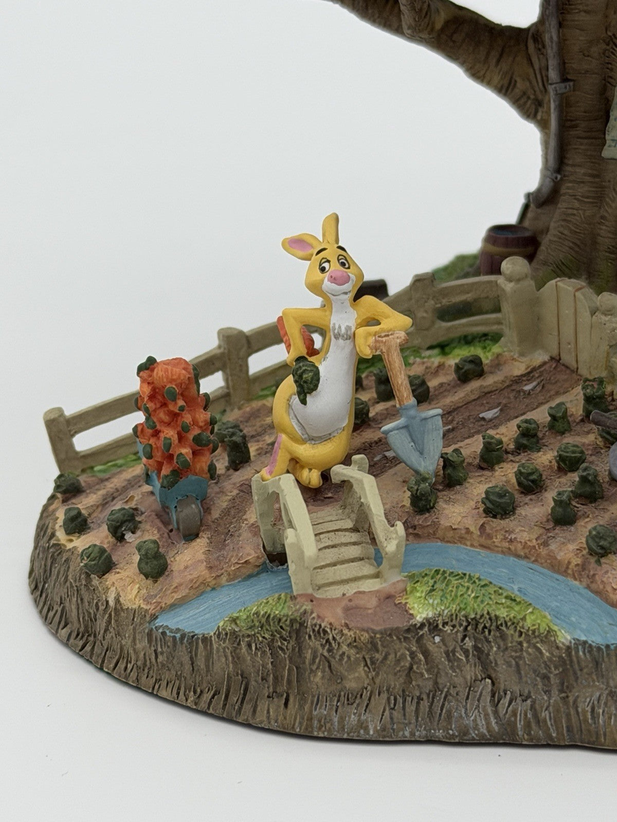 Rare Danbury Mint Winnie The Pooh Rabbits House Mini tree Figurine 5” Painted
