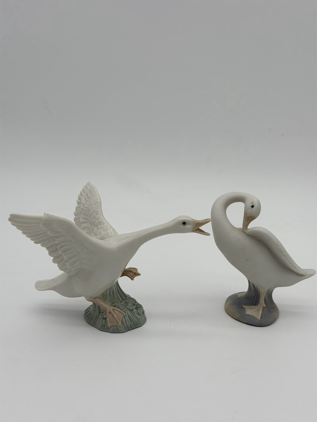 Lladro Spain Porcelain White Glossy /matte Pair Ducks Gesse Figurine Painted