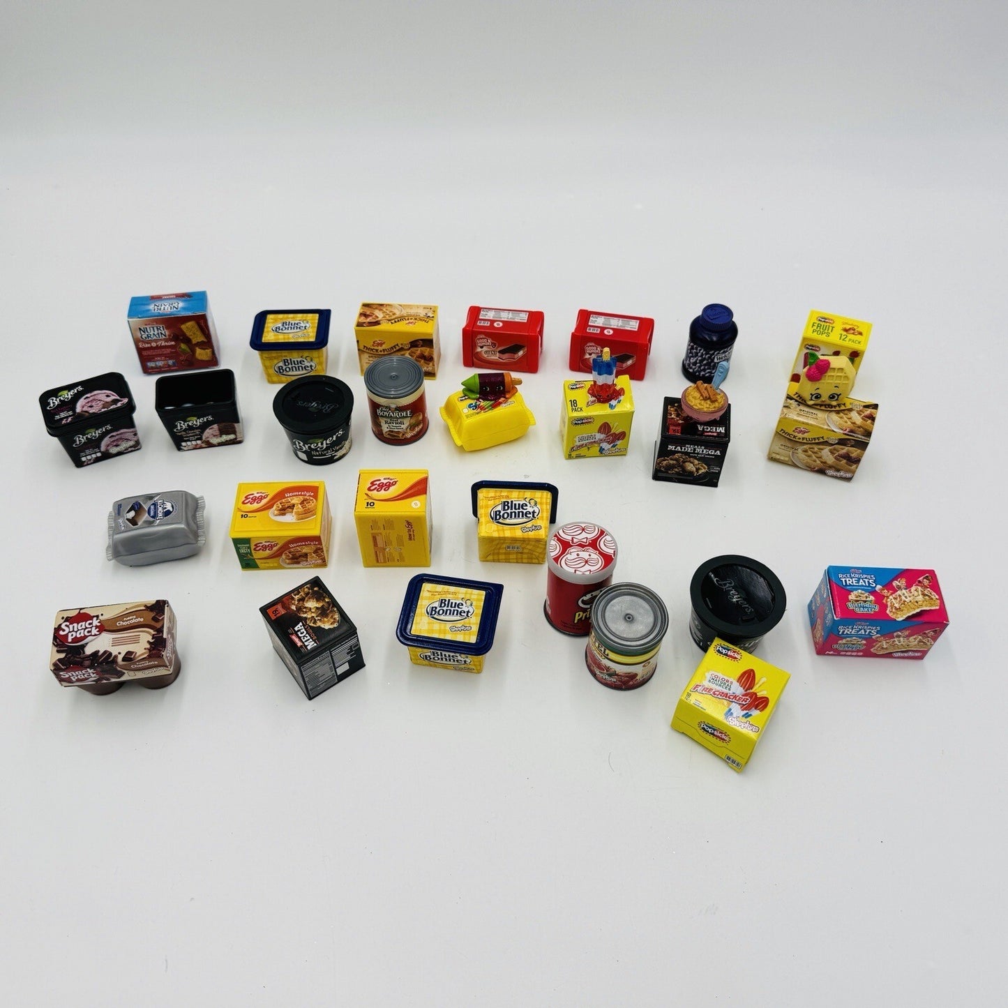 Shopkins 27 Pieces Toys Food Snacks Moose Lot Mini Brands