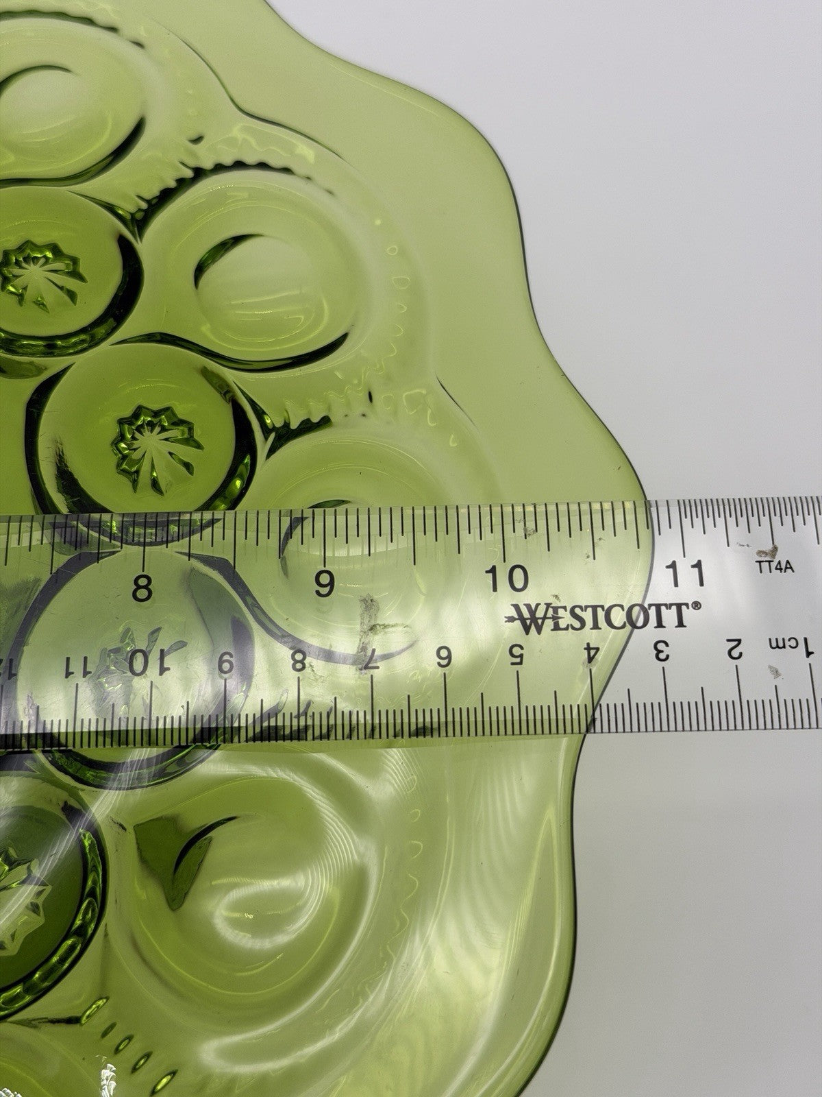MCM LE Smith Moon & Star Cake Stand Heritage Green Art Glass Pastry Plate 11”