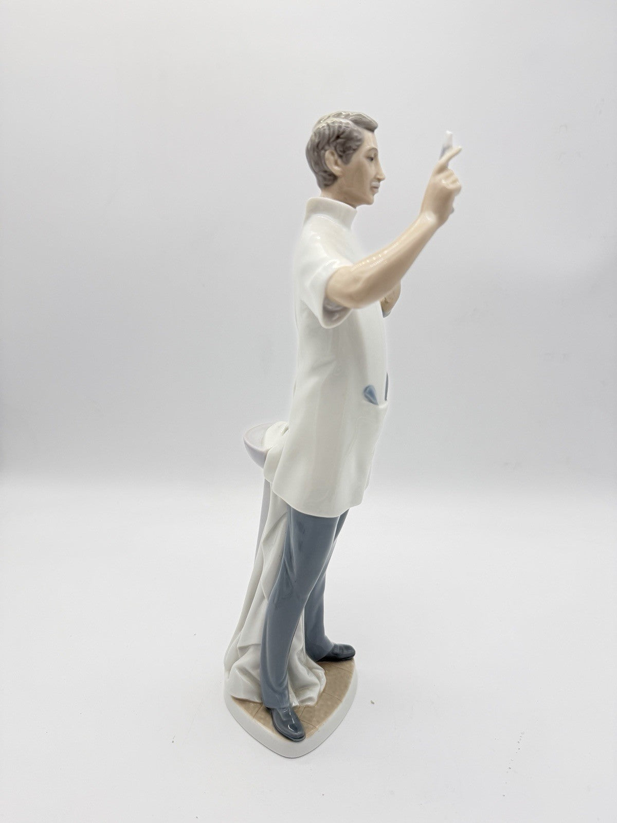 Lladro Spain Porcelain Dentist Large 14” White Painted Glossy Sculpture Figurine