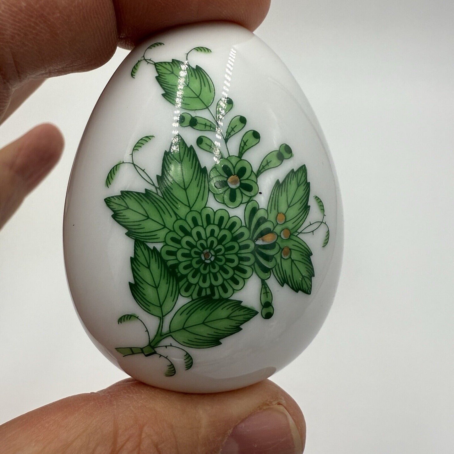 Herend Hungary Porcelain Green Chinese Bouquet Egg Paperweight 2” Small