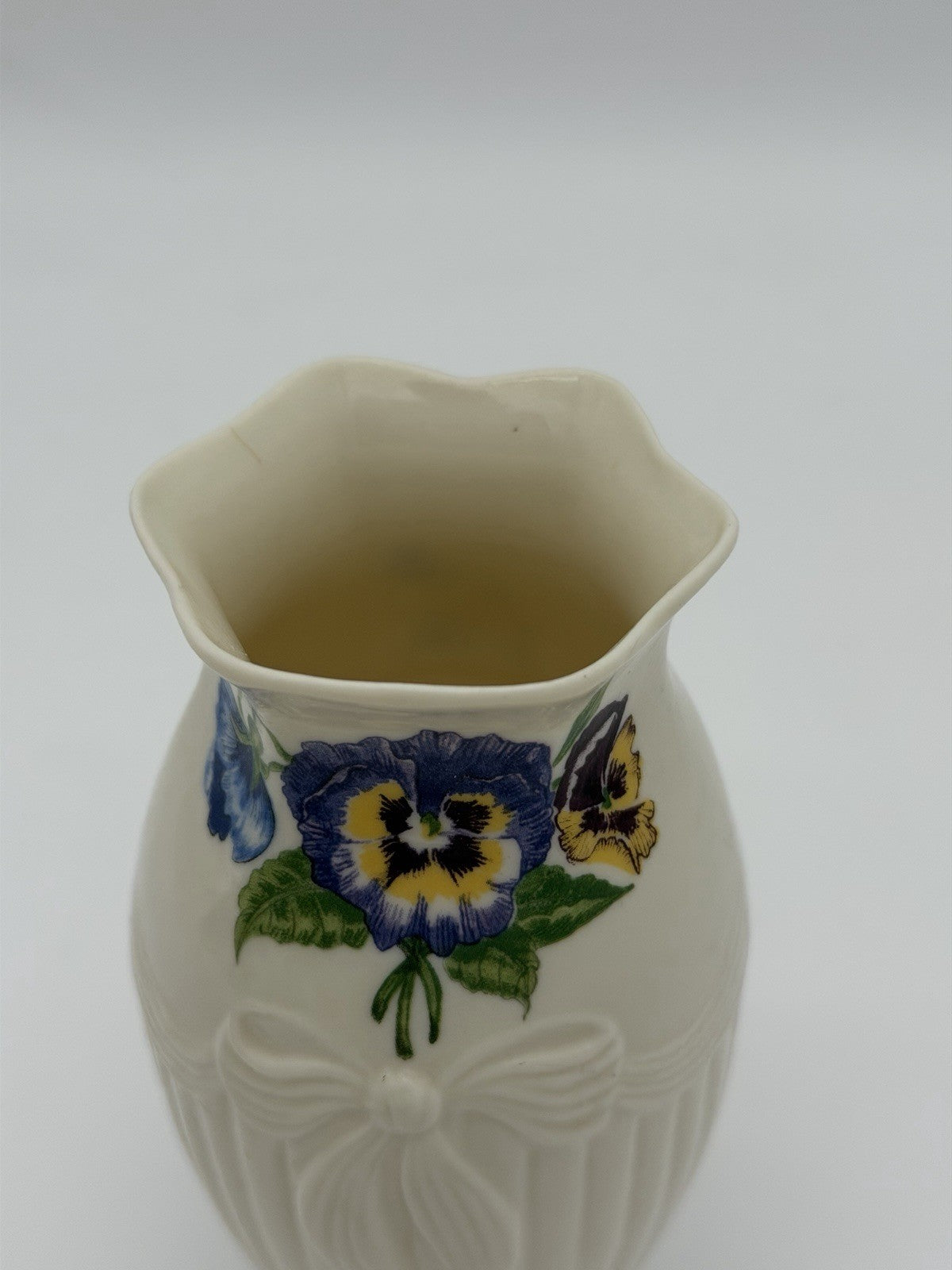 Belleek Ireland Porcelain Enchanted Garden Pansy Vase Millennium 2000 Painted 5”