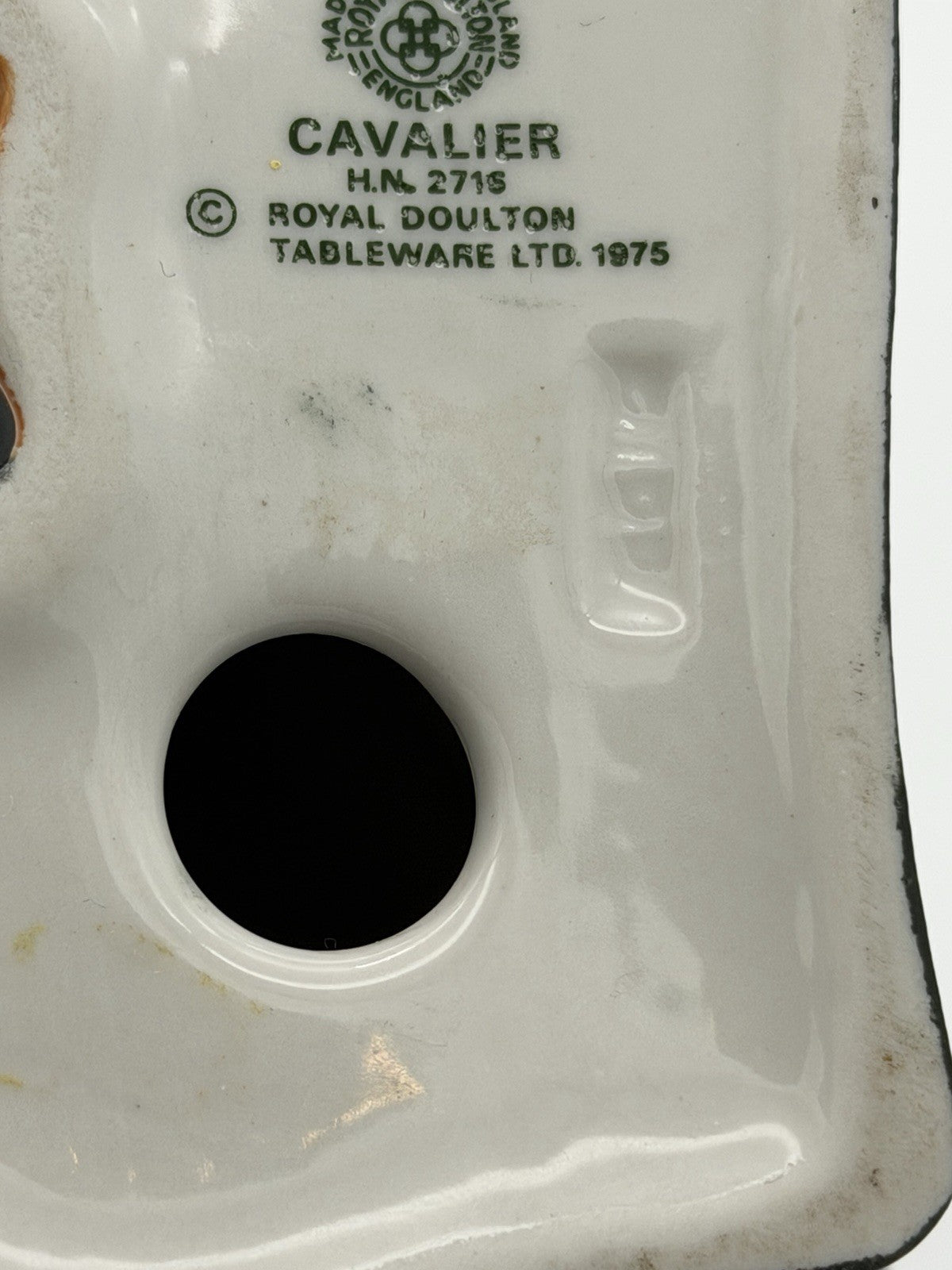 Royal Doulton England Porcelain Cavalier MUSKETEER Figurine HN 2716 Soldier