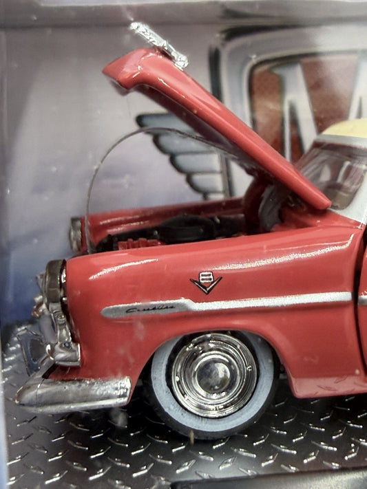 M2 Machines 1953 Ford Crestline Victoria Scale 1:64 Diecast Car Limited Edition