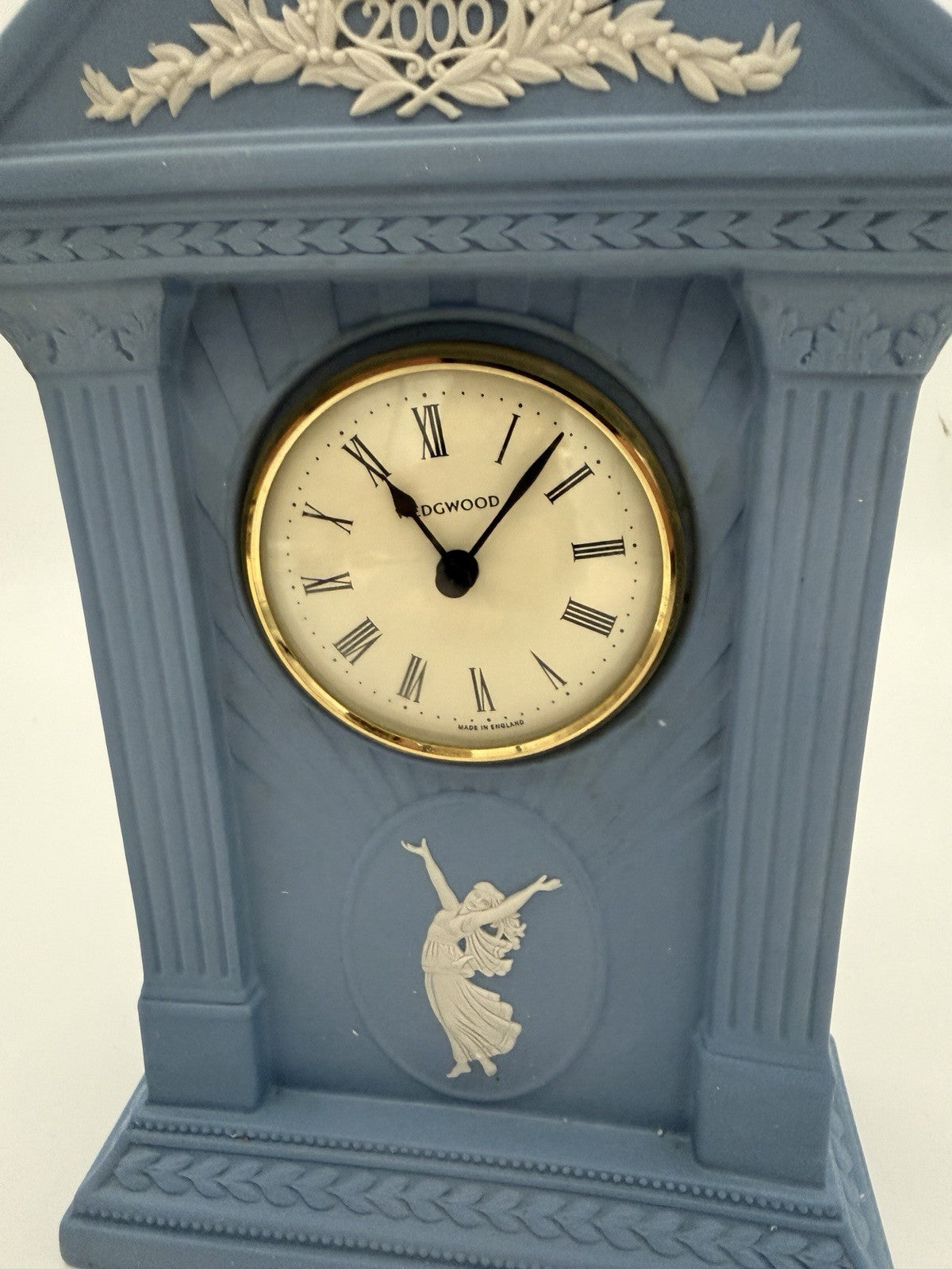 Vintage Wedgwood Blue Jasperware England Mantle Clock Millennium AD 2000 Works