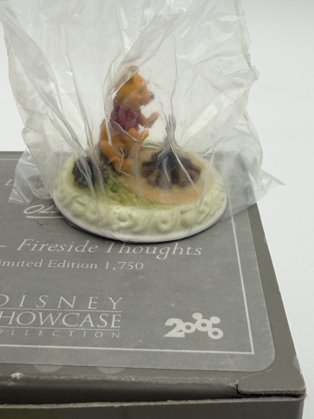 Disney Olszewski Winnie Pooh Fireside Thoughts Signed Sealed W/COA Figurine