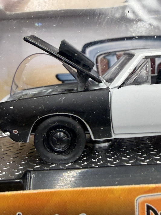 M2 Machines Detroit Muscle 1968 Plymouth Barracuda Hemi Super Stock Project R46