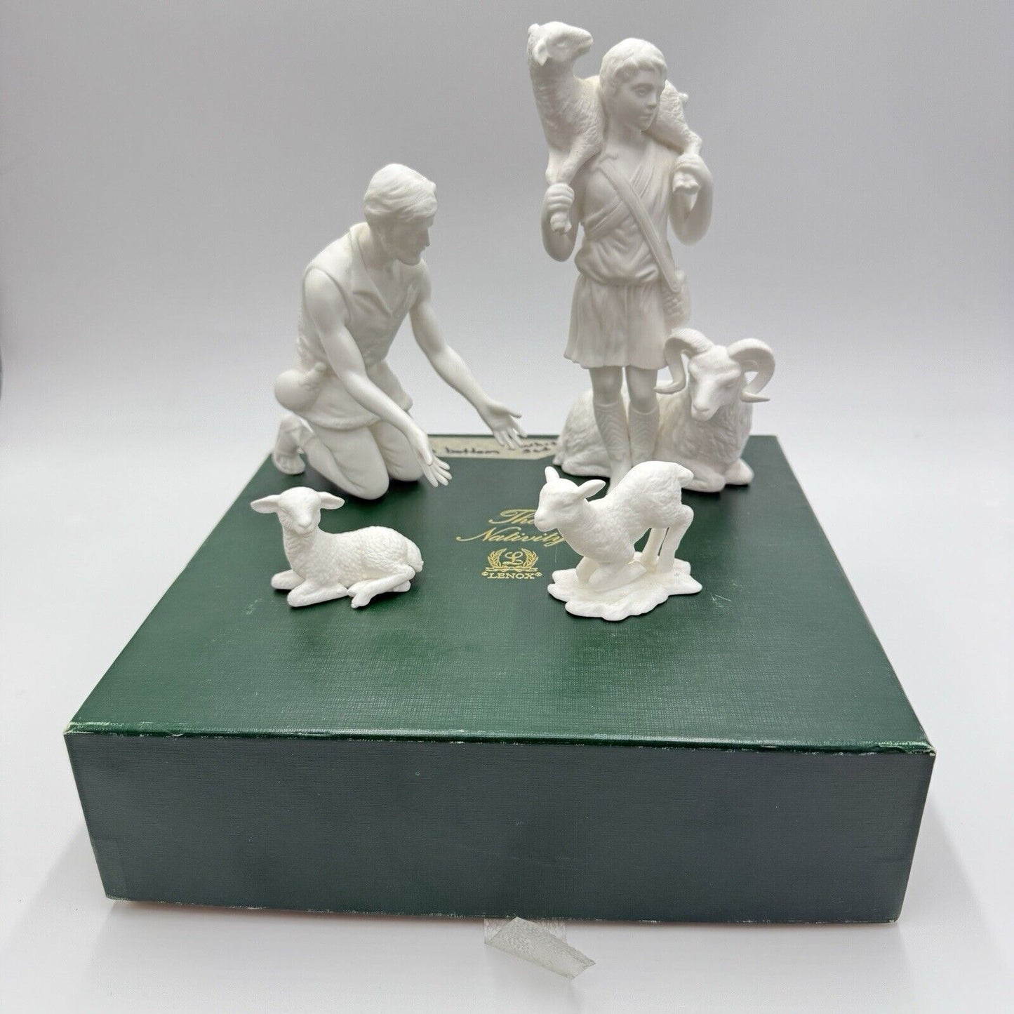 Lenox The Nativity White Bisque Porcelain Shepherds Figurines 4 PCs Box