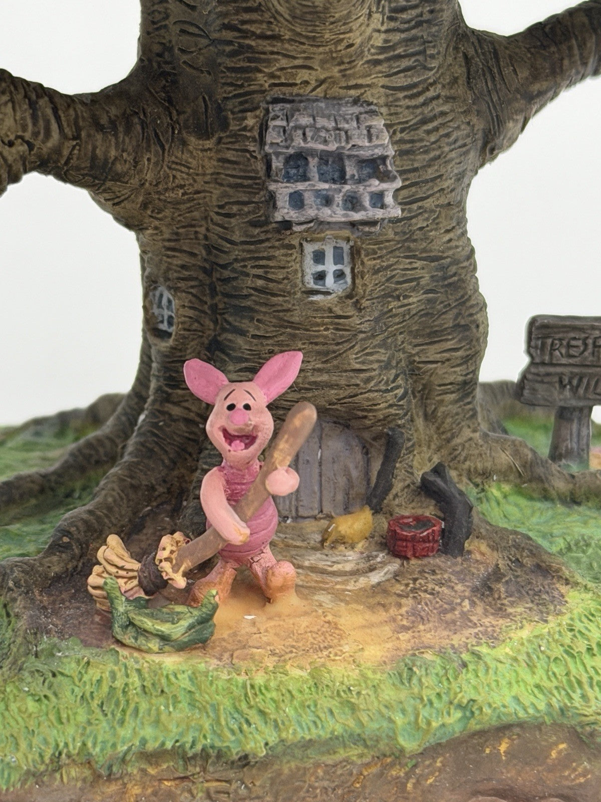 Danbury Mint Disney PIGLET'S HOUSE Winnie the Pooh Tree Figurine 4”H Rare Vtg